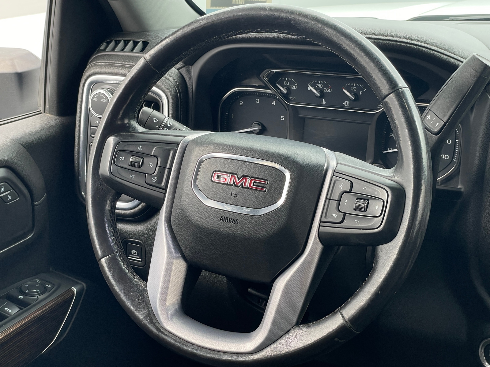 Thumbnail: 2022 GMC Sierra 2500 - 5