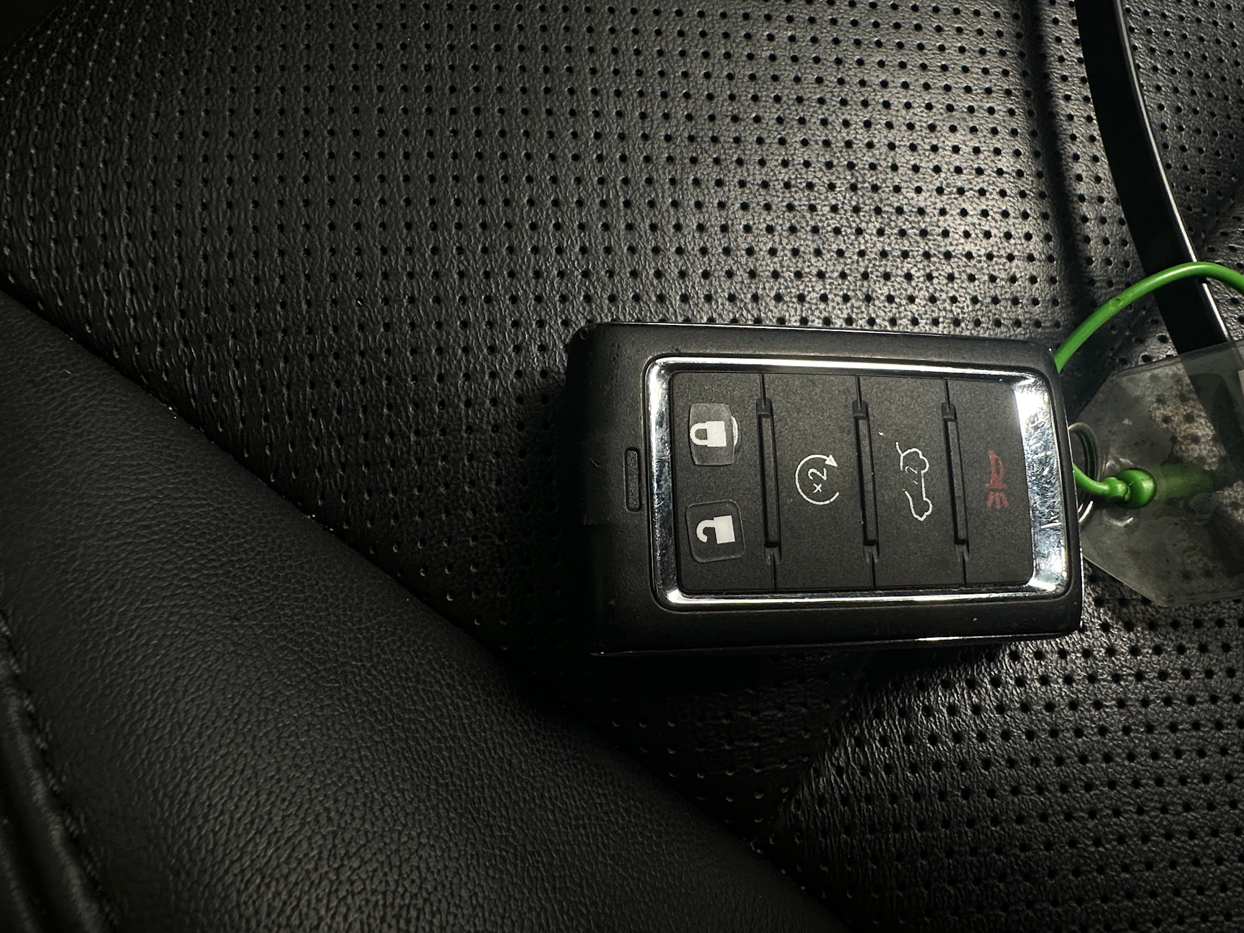 2024 Jeep Wagoneer L Series II - Photo 18