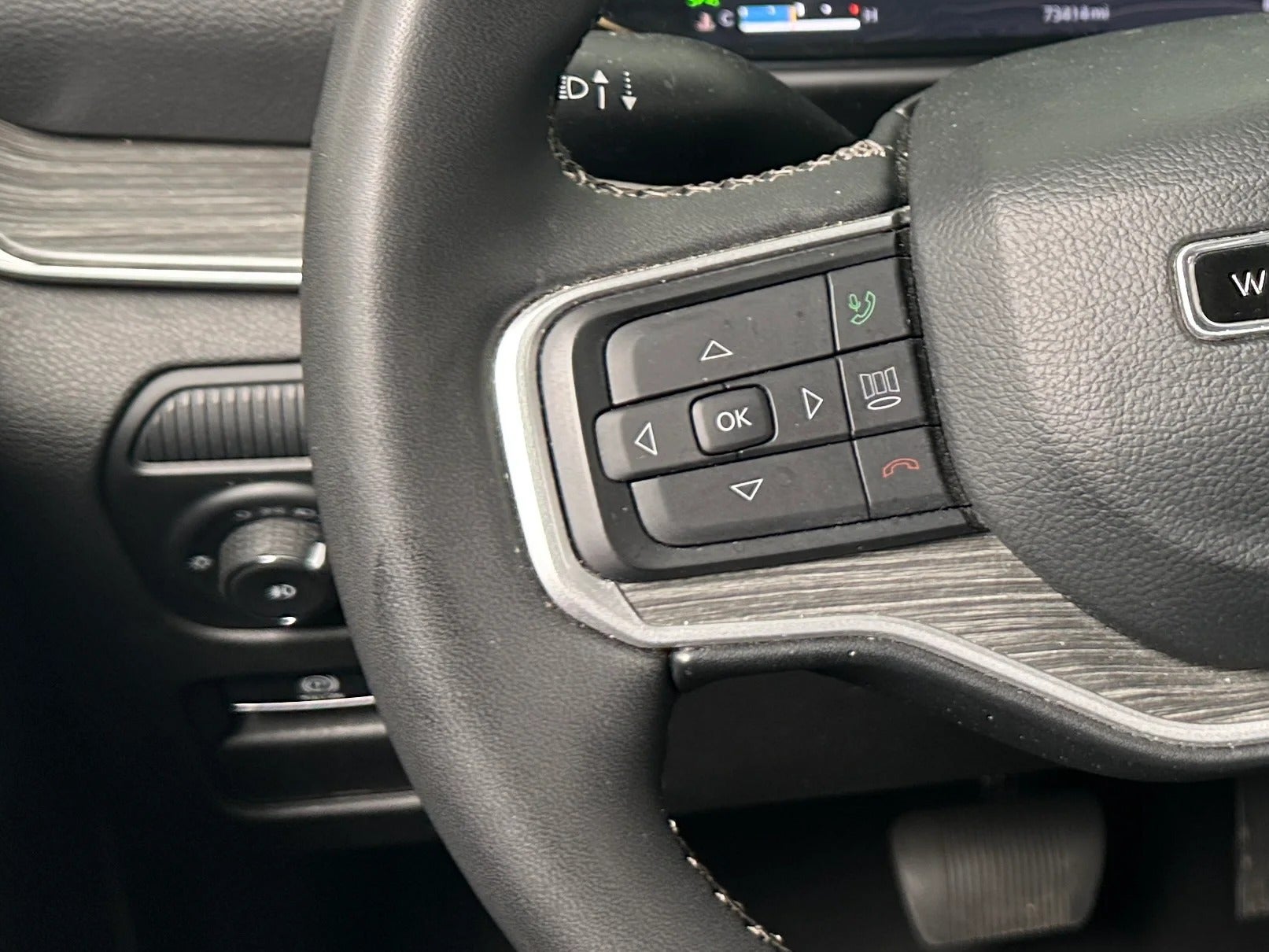2024 Jeep Wagoneer L Series II - Photo 24