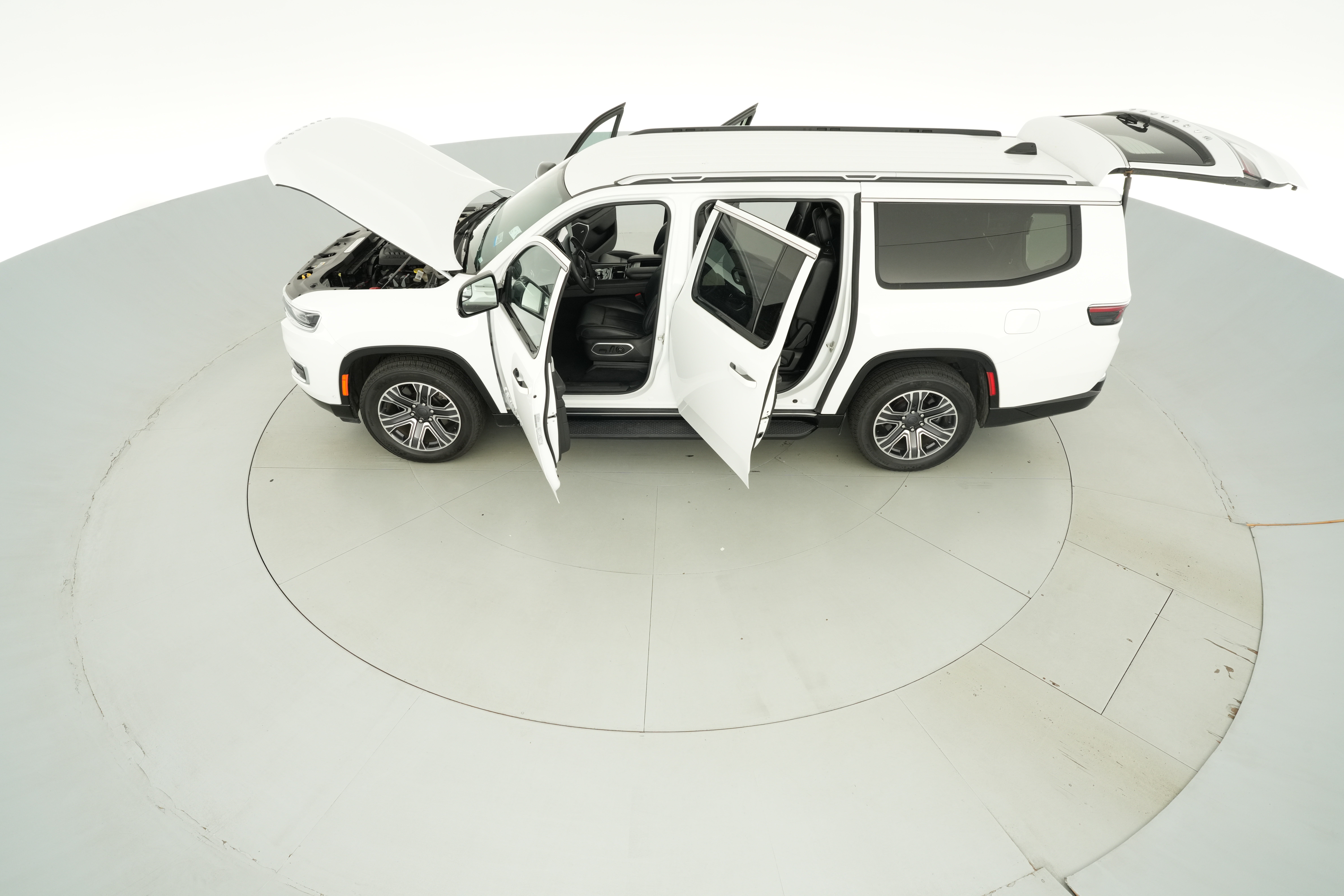 2024 Jeep Wagoneer L Series II - Photo 49