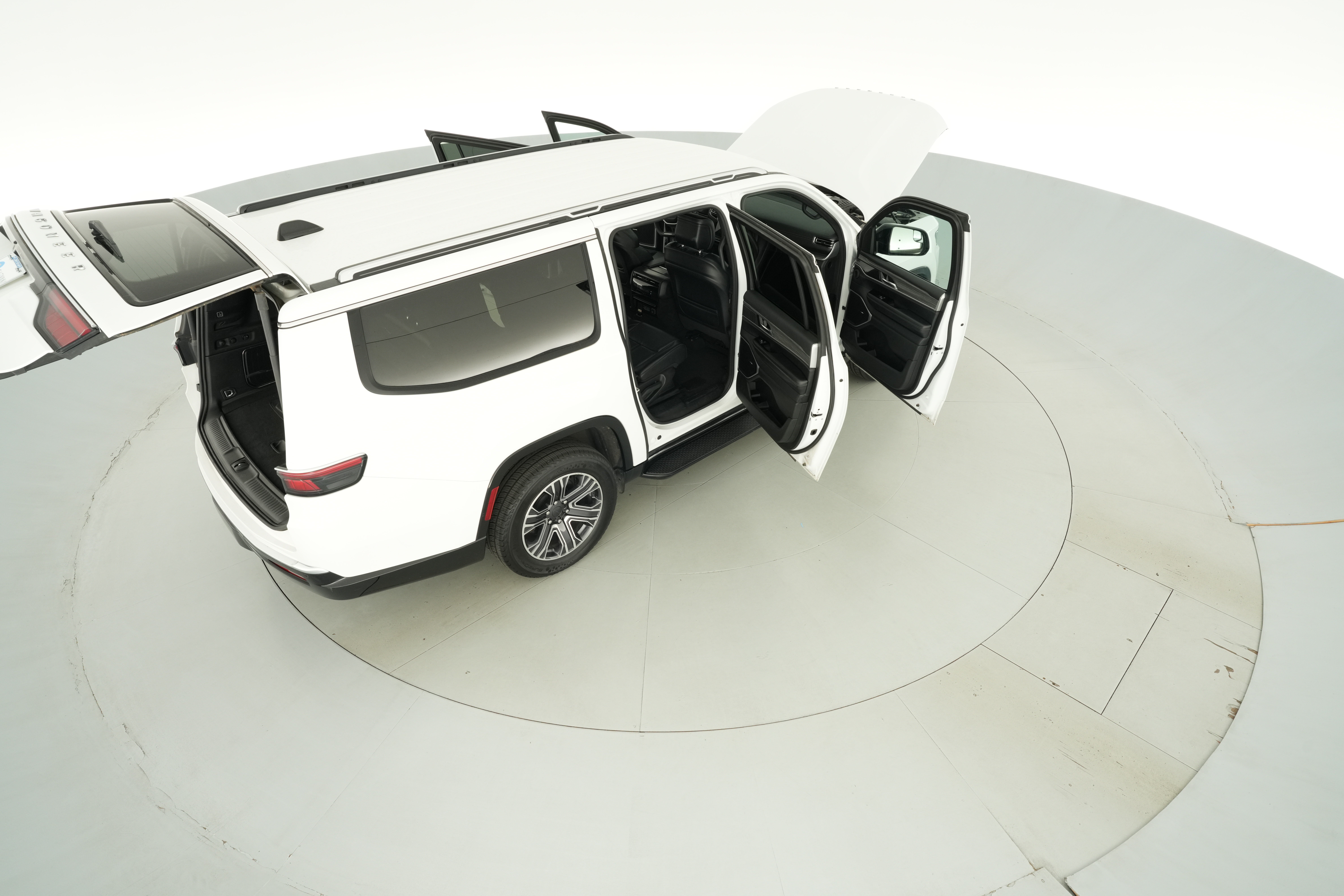 2024 Jeep Wagoneer L Series II - Photo 55