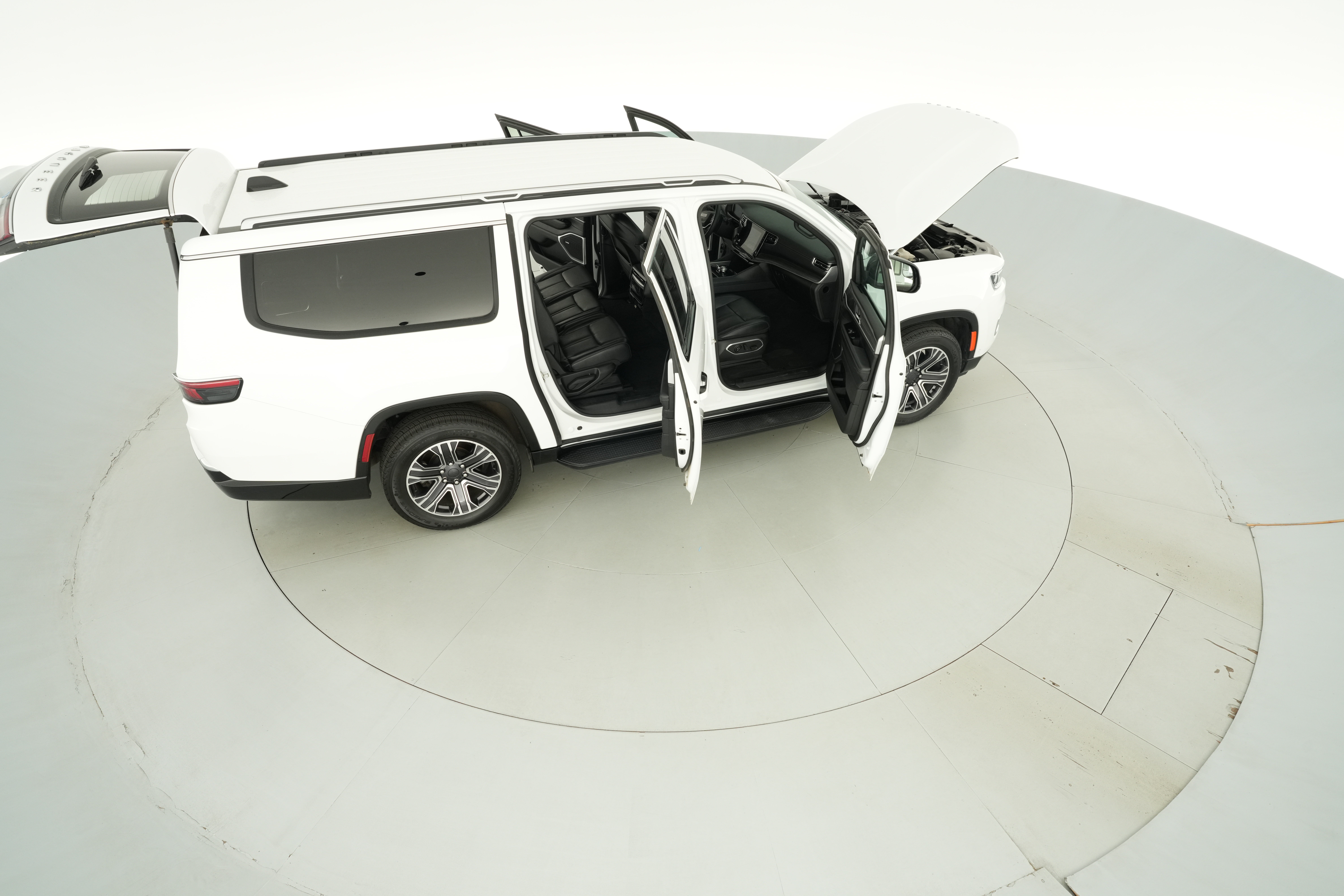 2024 Jeep Wagoneer L Series II - Photo 56