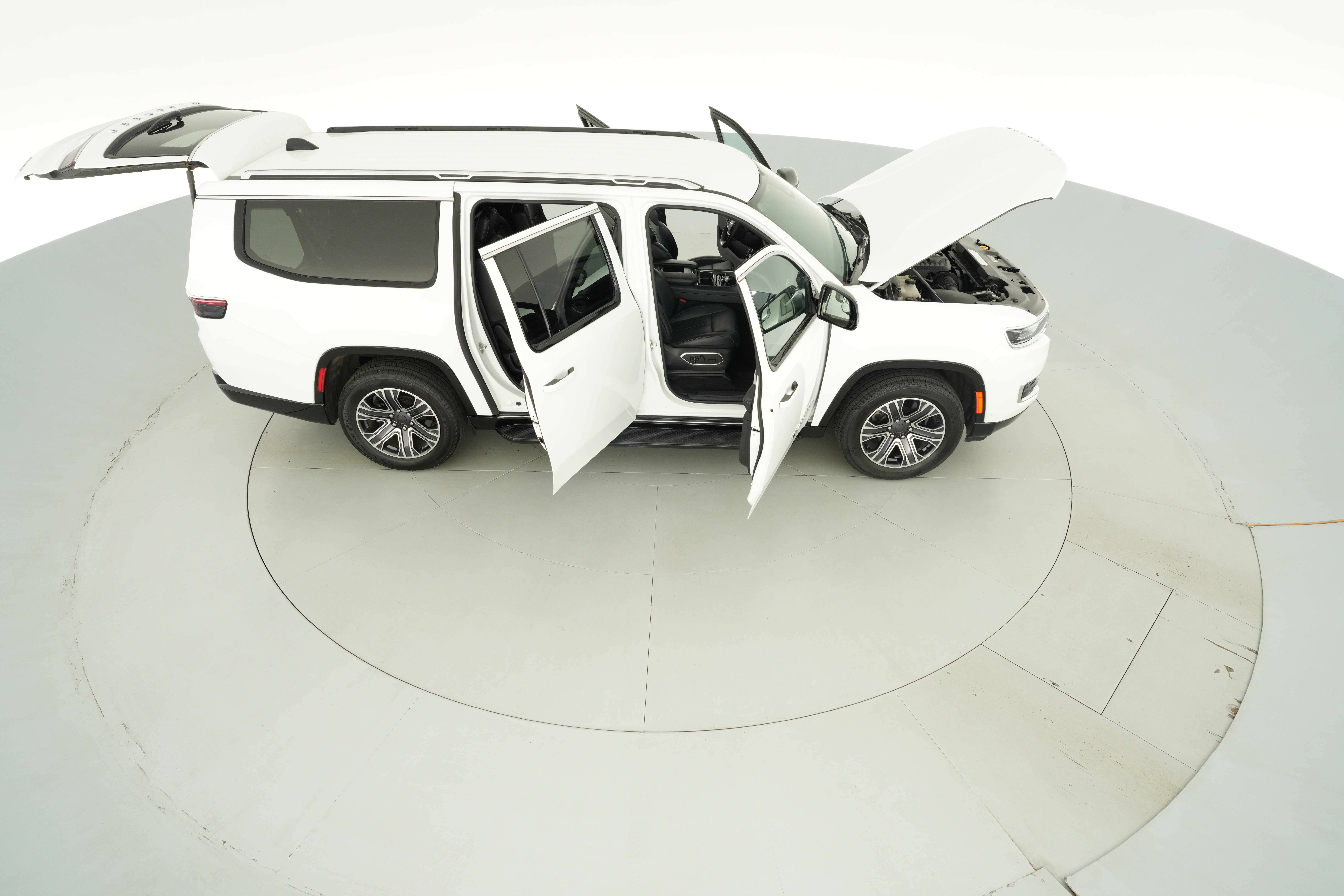 2024 Jeep Wagoneer L Series II - Photo 57