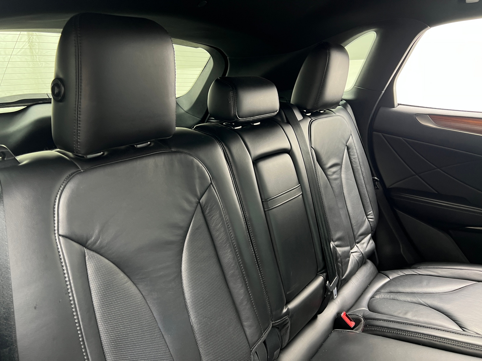Thumbnail: 2017 Lincoln MKC - 5