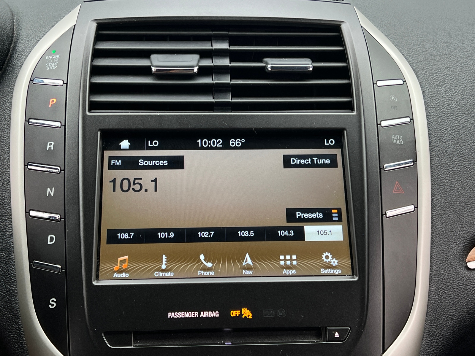 Thumbnail: 2017 Lincoln MKC - 3