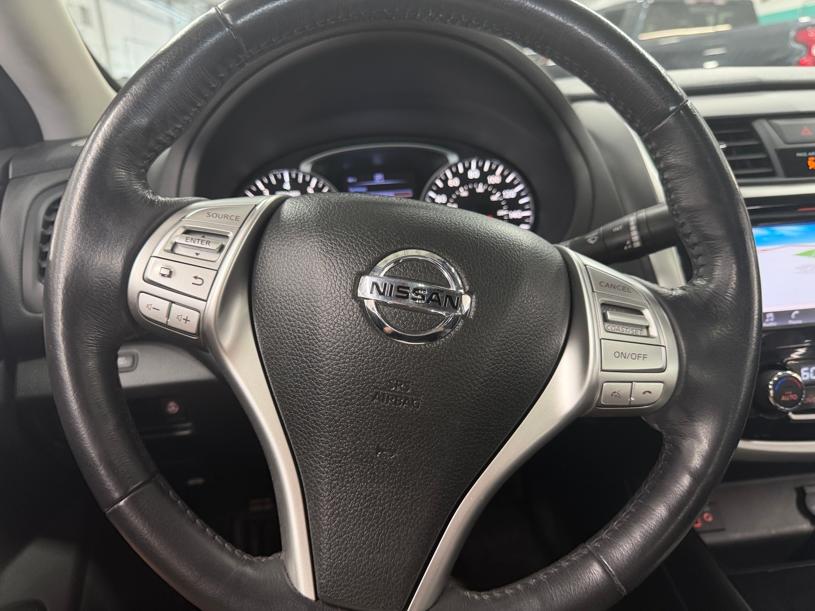 Thumbnail: 2018 Nissan Altima - 5
