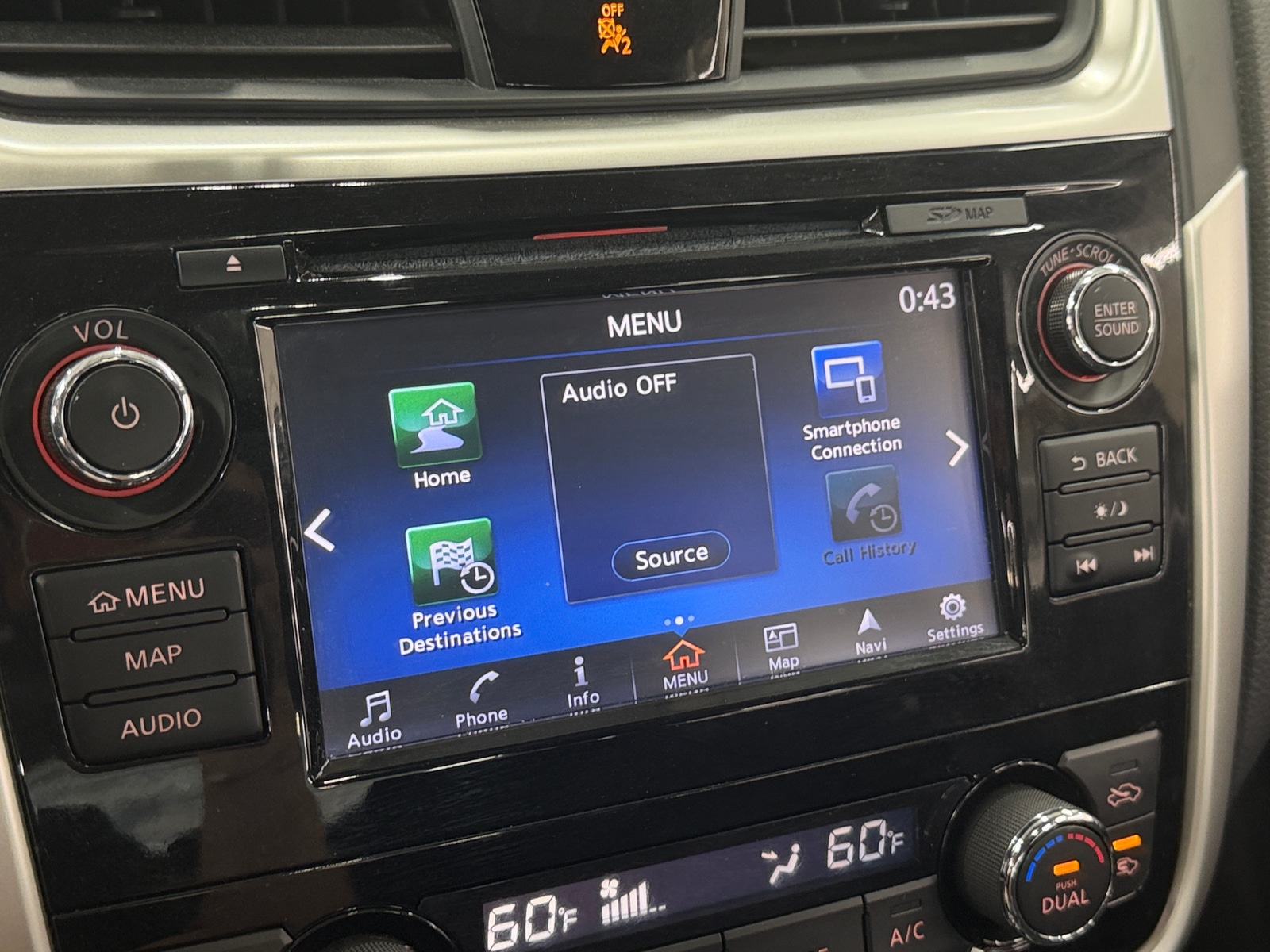 Thumbnail: 2018 Nissan Altima - 4