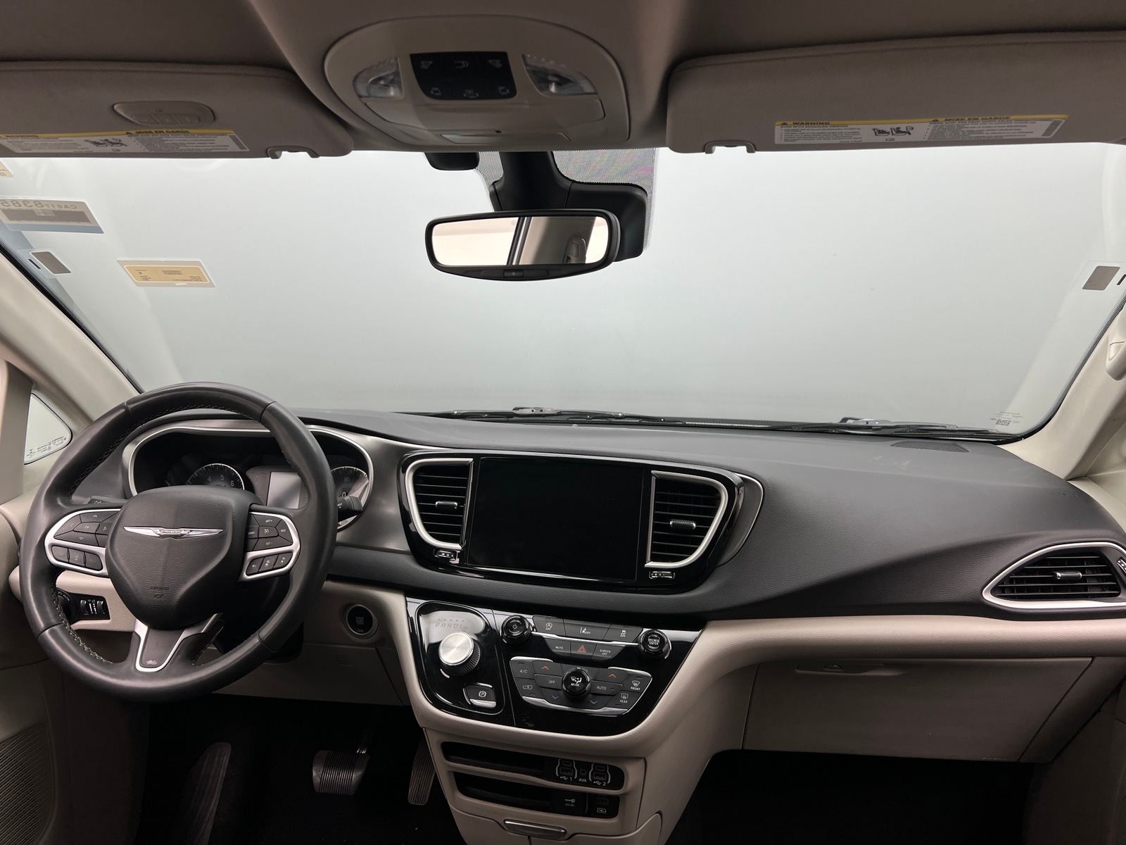 Thumbnail: 2022 Chrysler Pacifica - 2