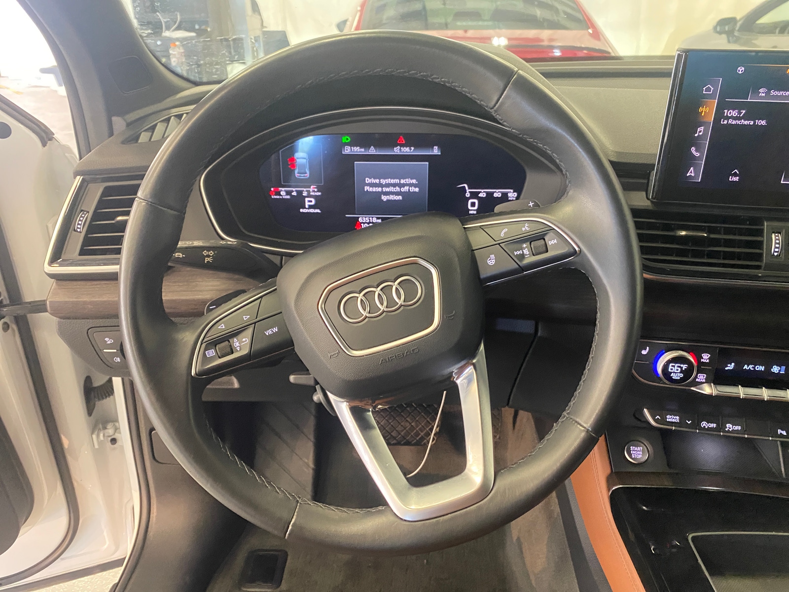 Thumbnail: 2023 Audi Q5 - 4
