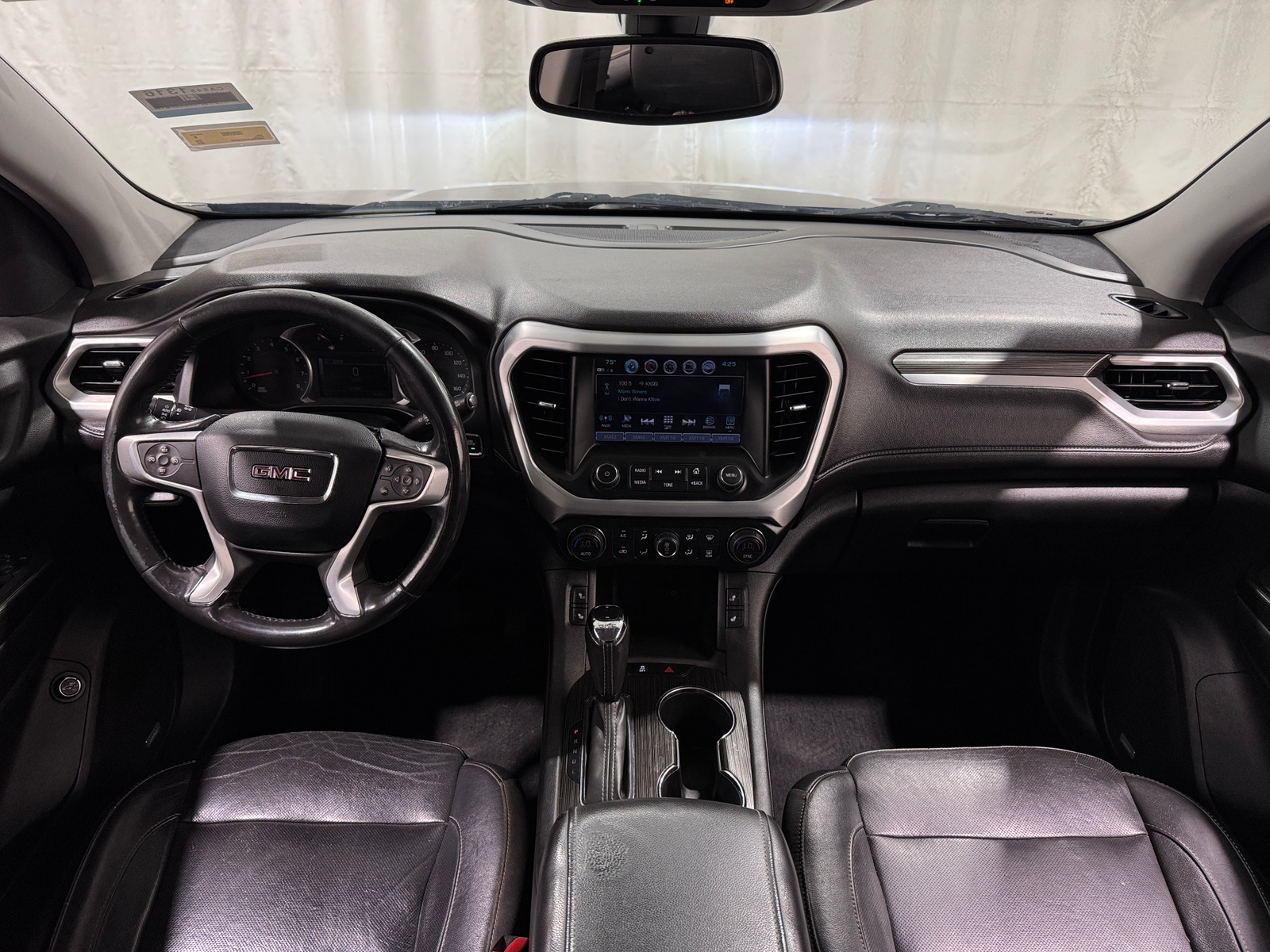 Thumbnail: 2019 GMC Acadia - 2
