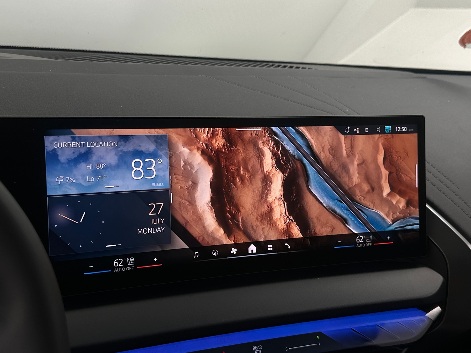 Thumbnail: 2026 BMW X3 - 3