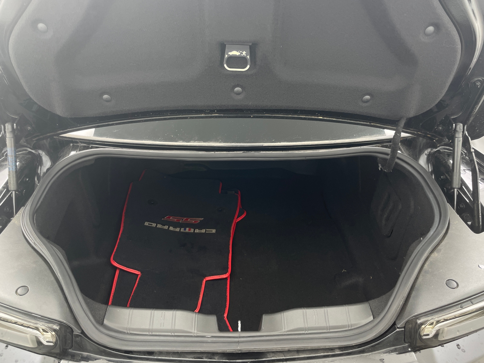 Thumbnail: 2019 Chevrolet Camaro - 4