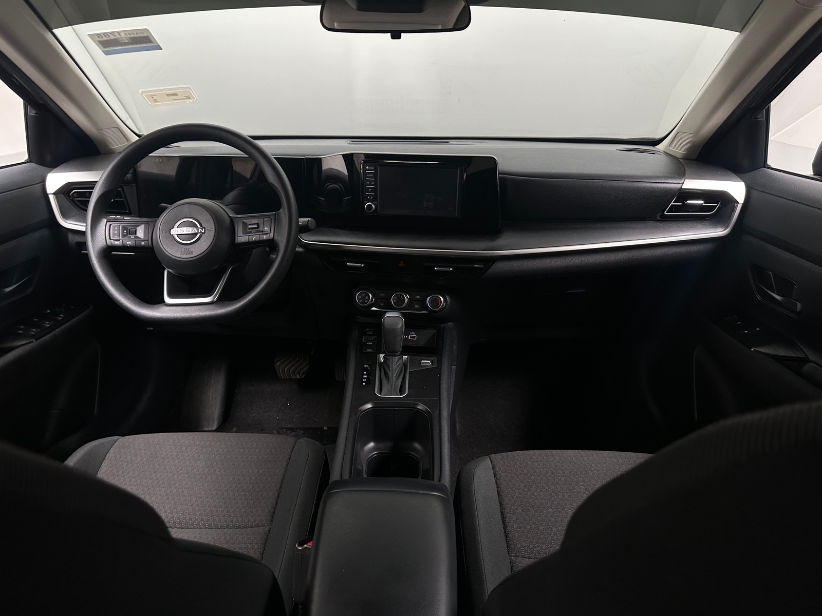 Thumbnail: 2025 Nissan Kicks - 3