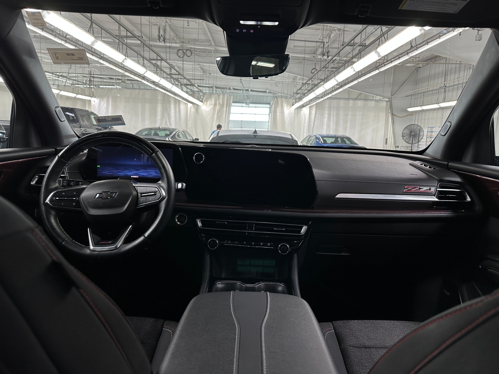 Thumbnail: 2024 Chevrolet Traverse - 2