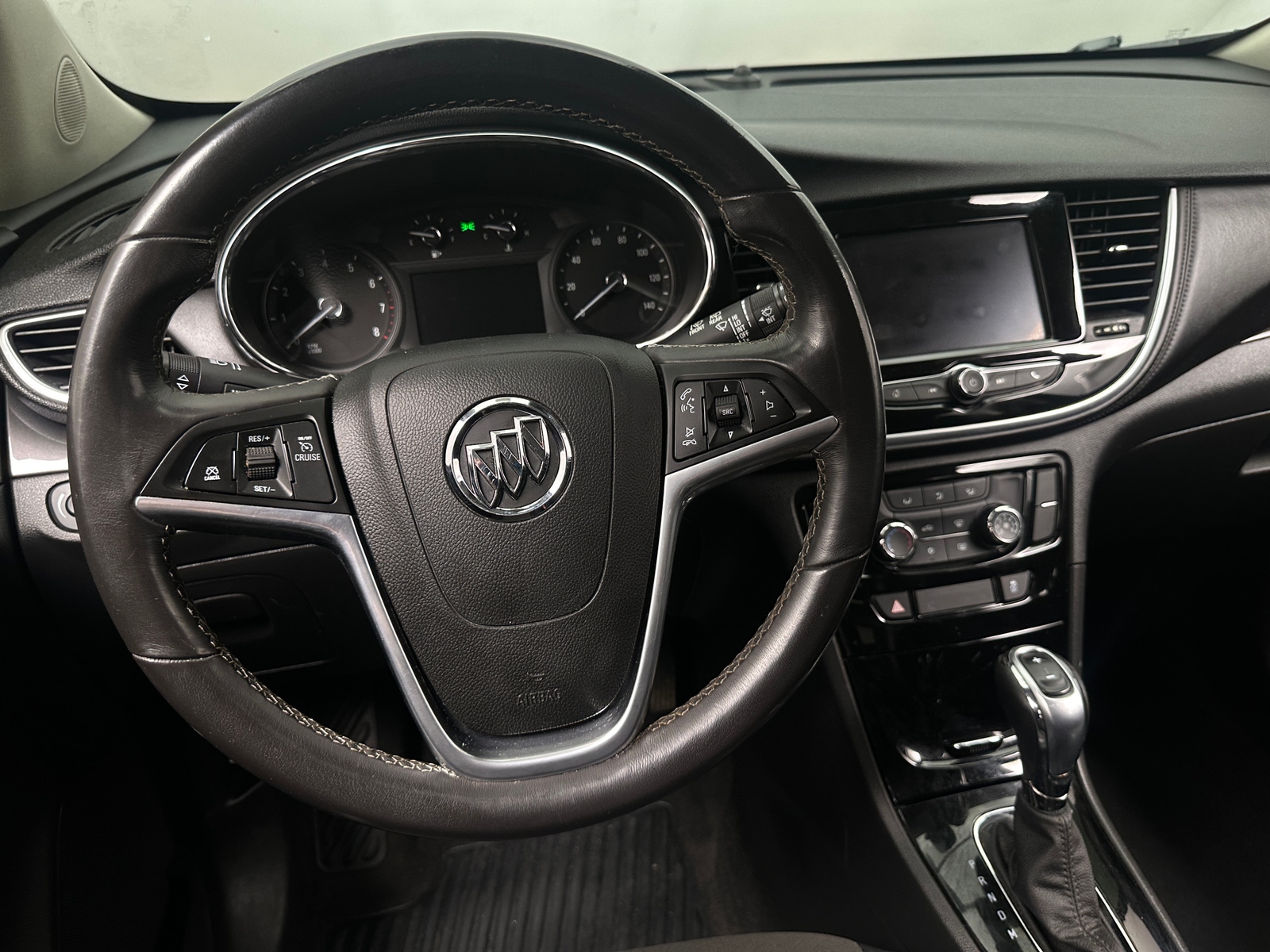 Thumbnail: 2022 Buick Encore - 4