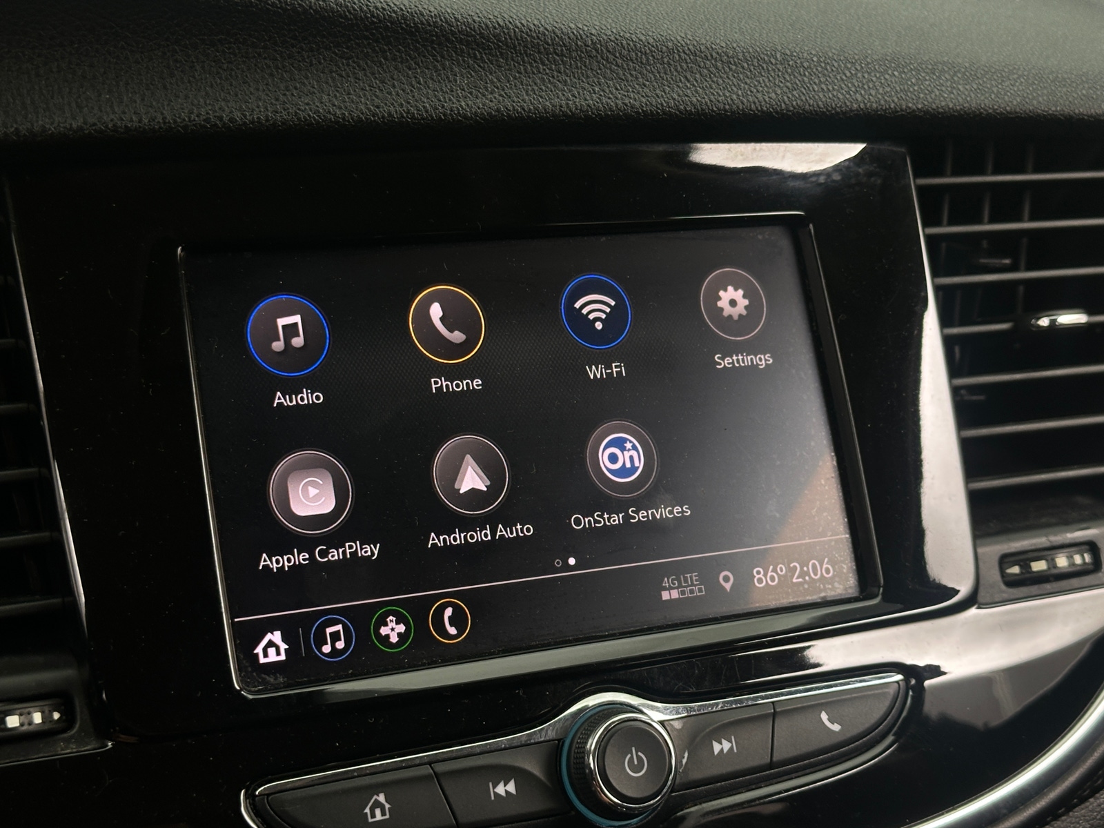 Thumbnail: 2022 Buick Encore - 3