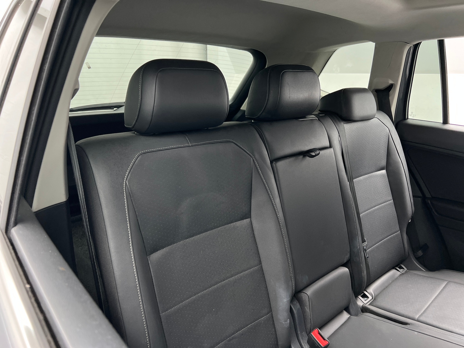 Thumbnail: 2019 Volkswagen Tiguan - 5