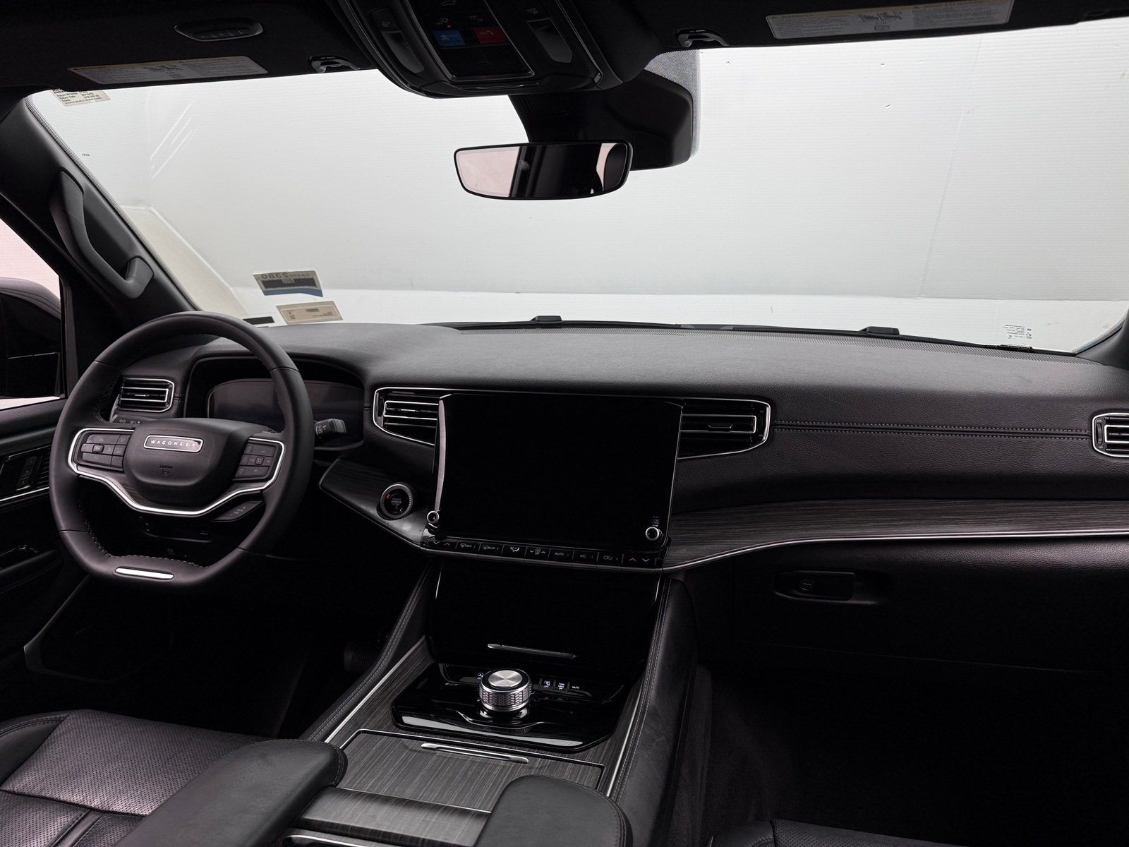 Thumbnail: 2024 Jeep Wagoneer - 2