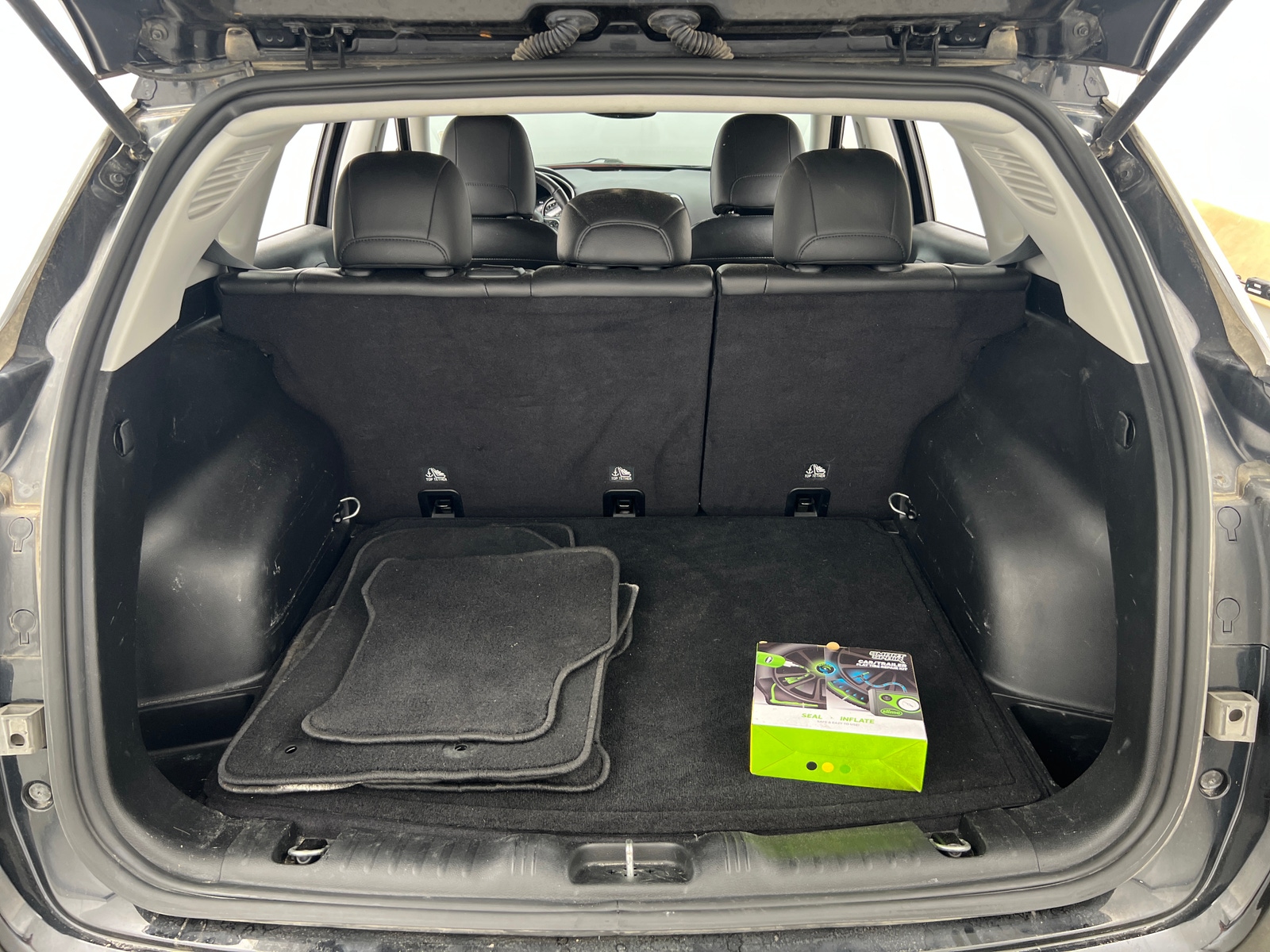 Thumbnail: 2019 Jeep Compass - 6
