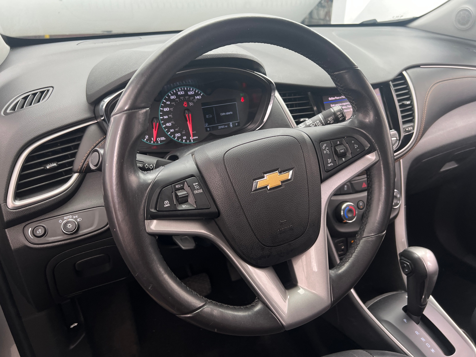Thumbnail: 2021 Chevrolet Trax - 4