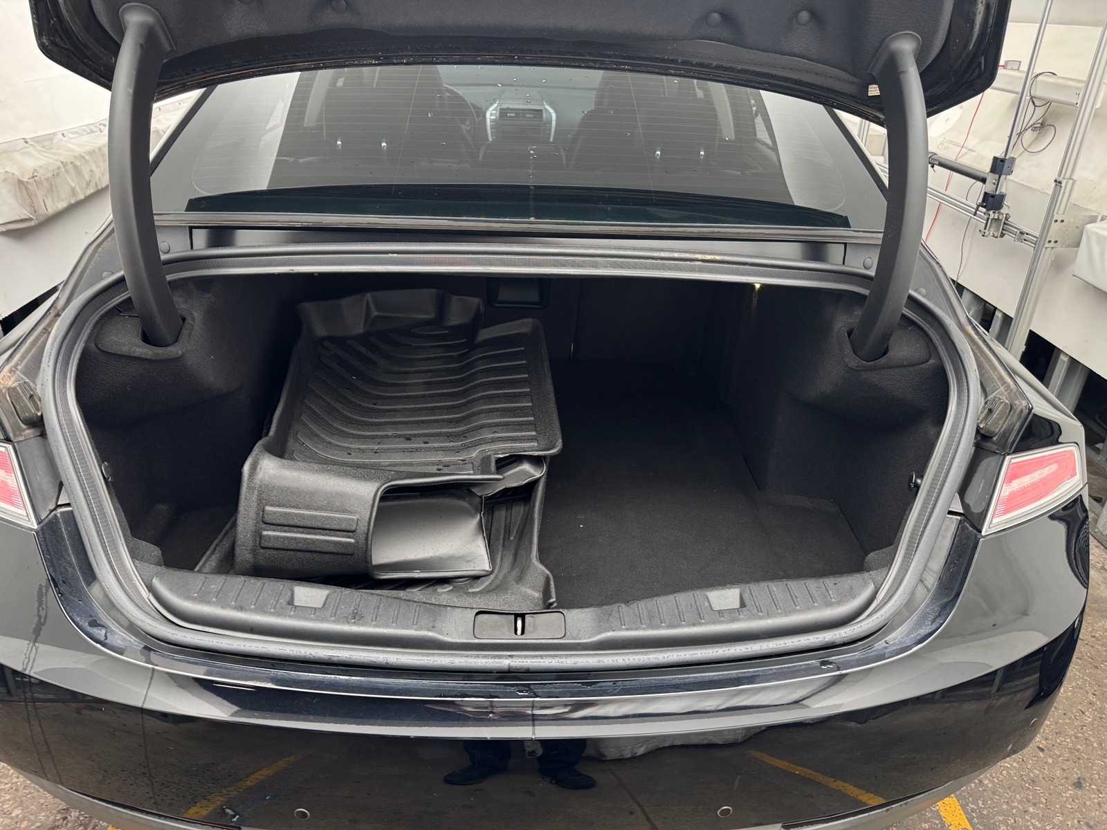 Thumbnail: 2016 Lincoln MKZ - 6