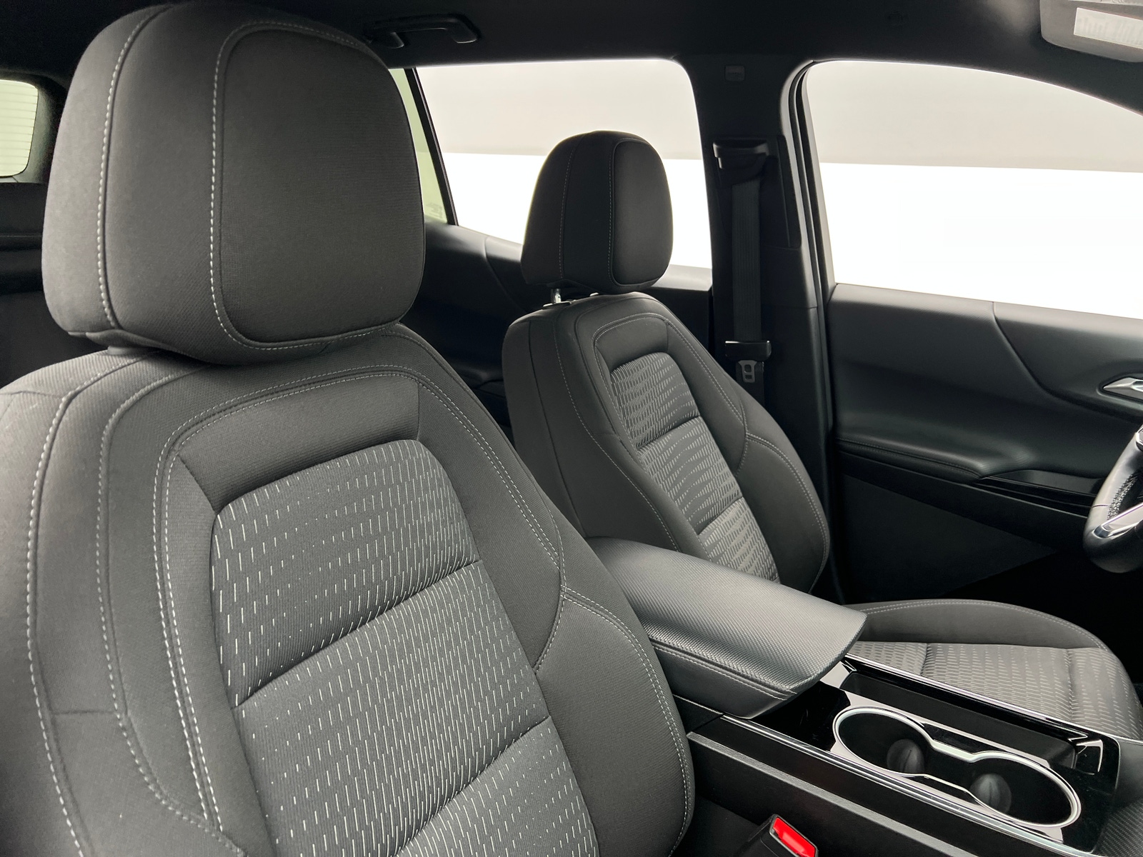 Thumbnail: 2025 Chevrolet Equinox - 2