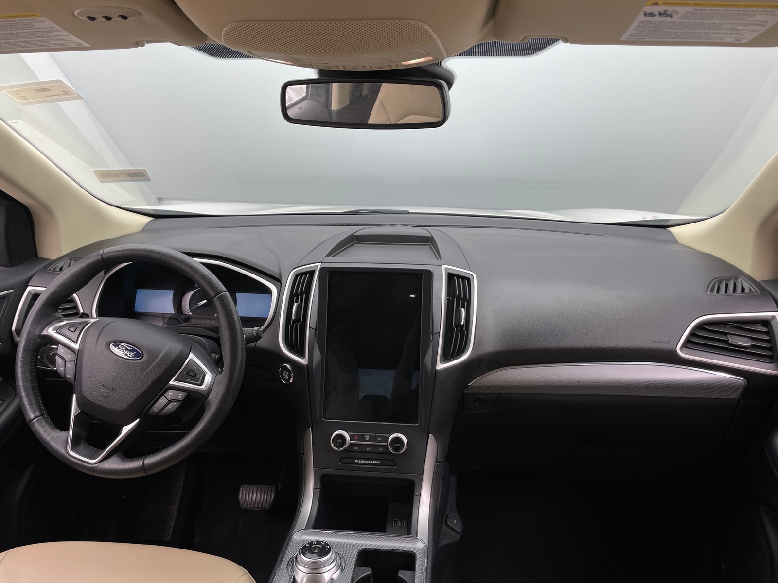 Thumbnail: 2021 Ford Edge - 2