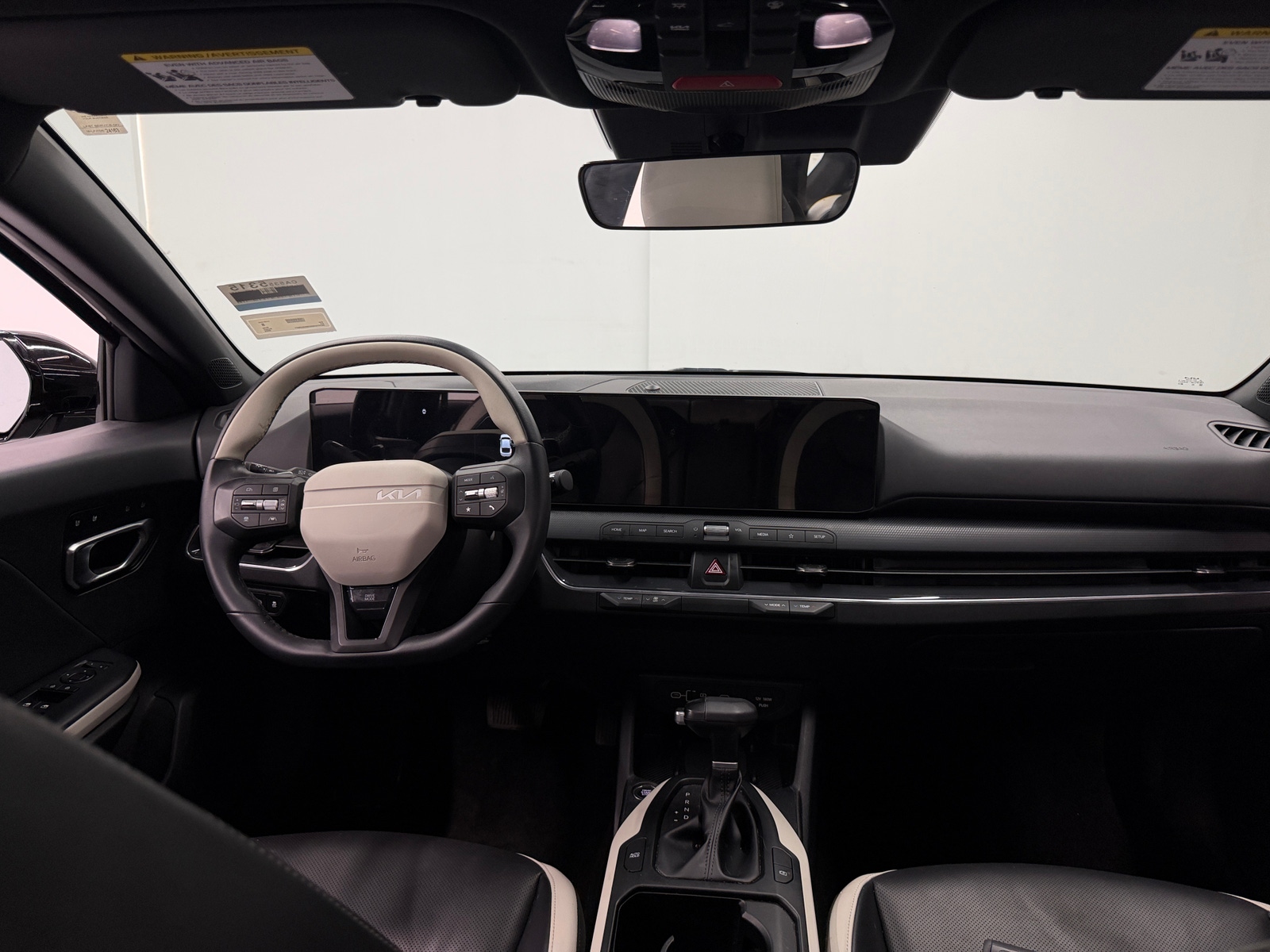 Thumbnail: 2025 Kia K4 - 2