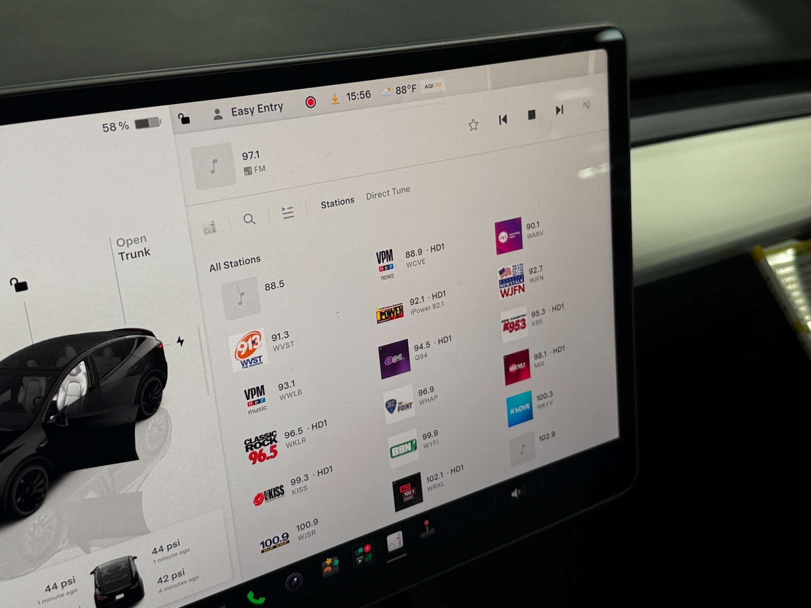 Thumbnail: 2023 Tesla Model Y - 3