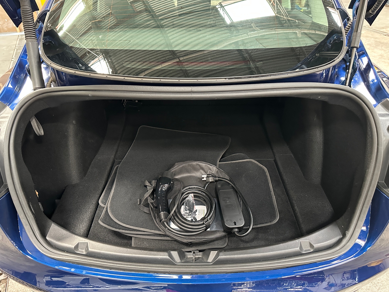 Thumbnail: 2023 Tesla Model 3 - 6