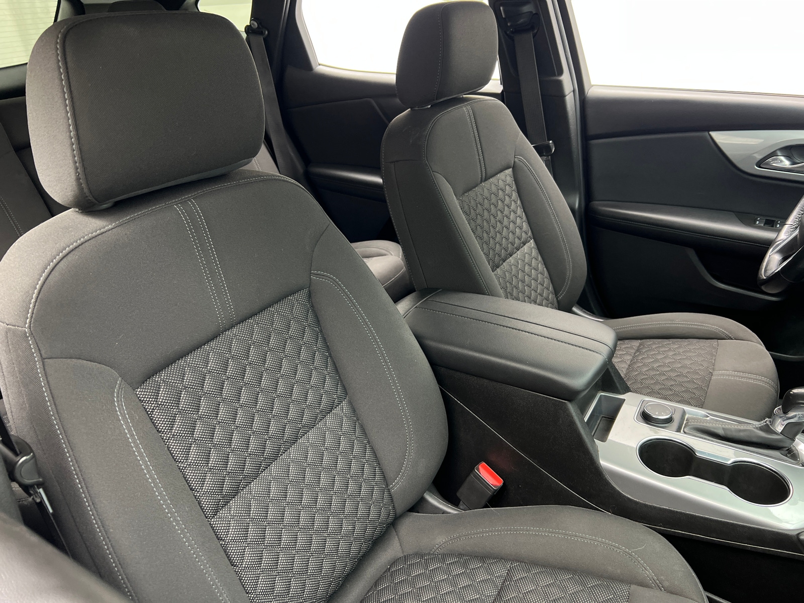 Thumbnail: 2019 Chevrolet Blazer - 2