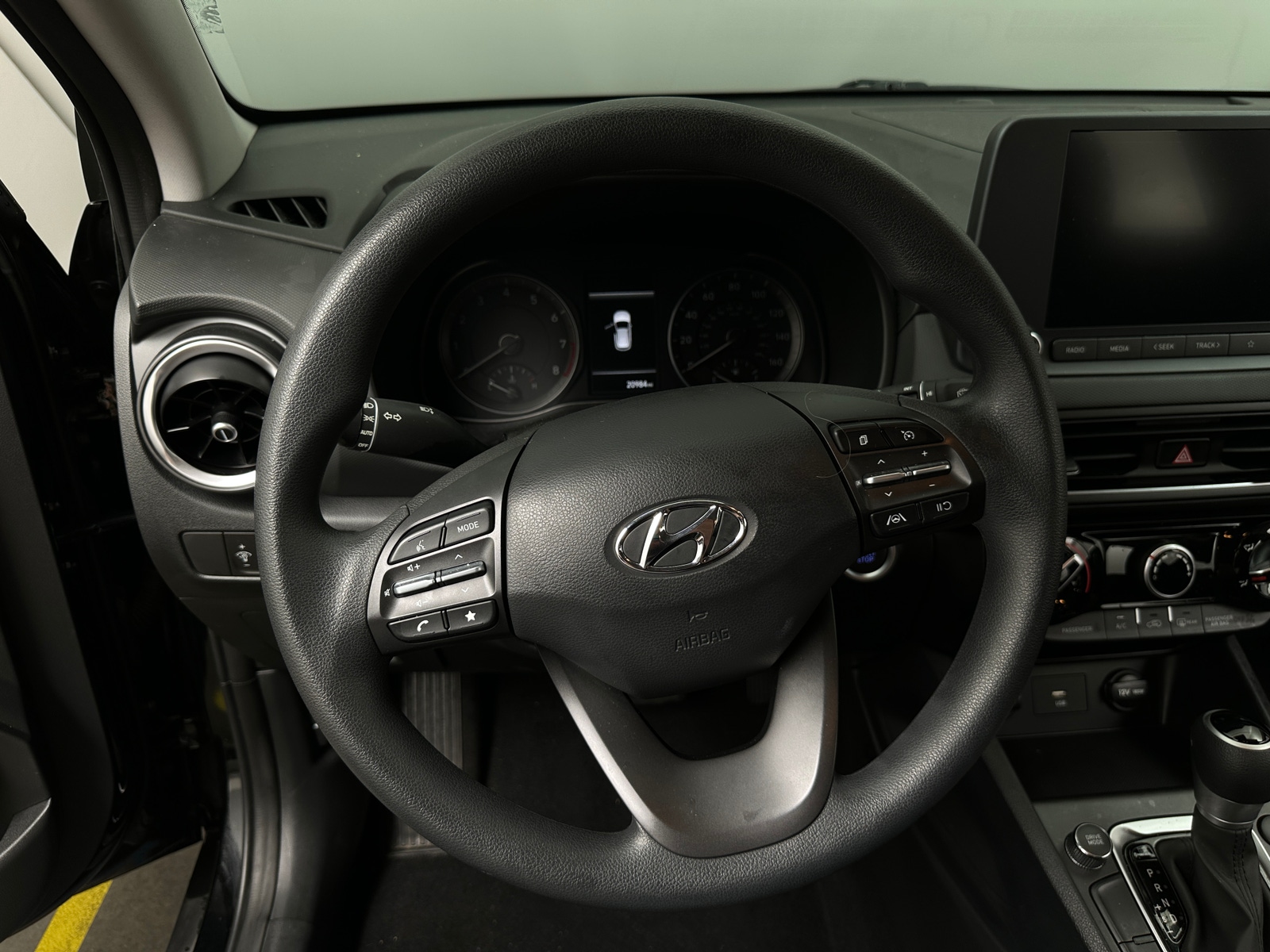 Thumbnail: 2023 Hyundai Kona - 5