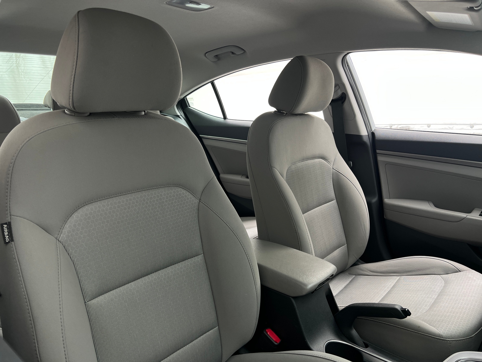 Thumbnail: 2017 Hyundai Elantra - 2