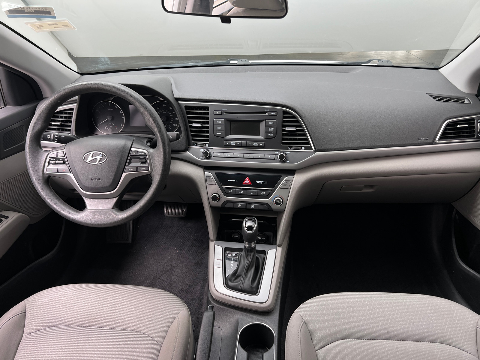 Thumbnail: 2017 Hyundai Elantra - 3