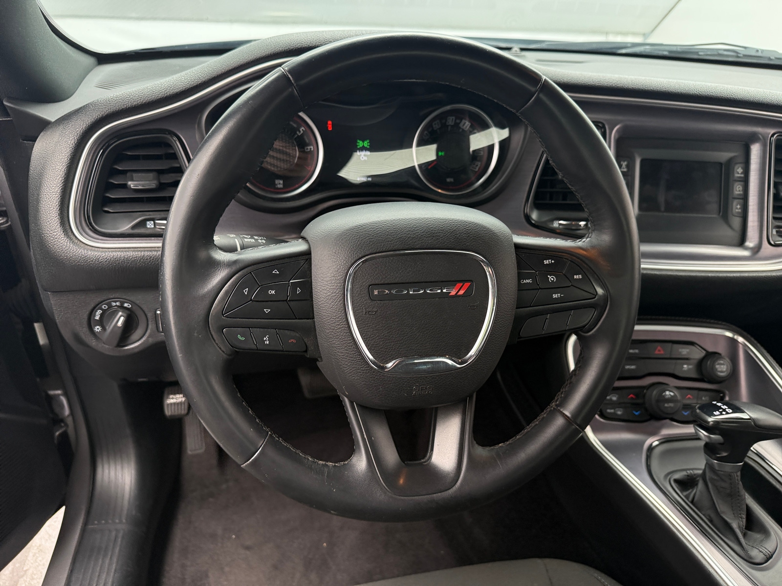 Thumbnail: 2017 Dodge Challenger - 4