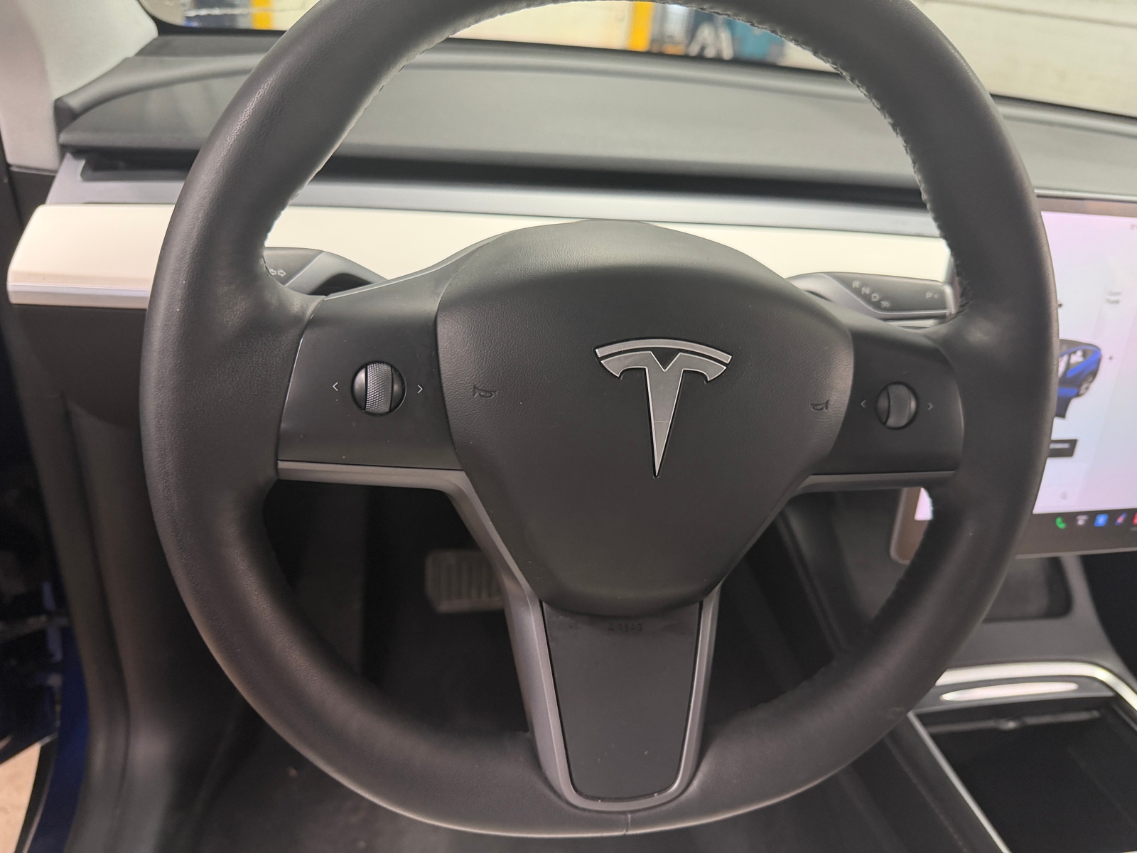 Thumbnail: 2022 Tesla Model Y - 4