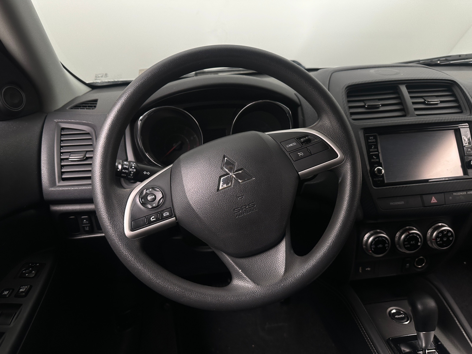 Thumbnail: 2022 Mitsubishi Outlander Sport - 5