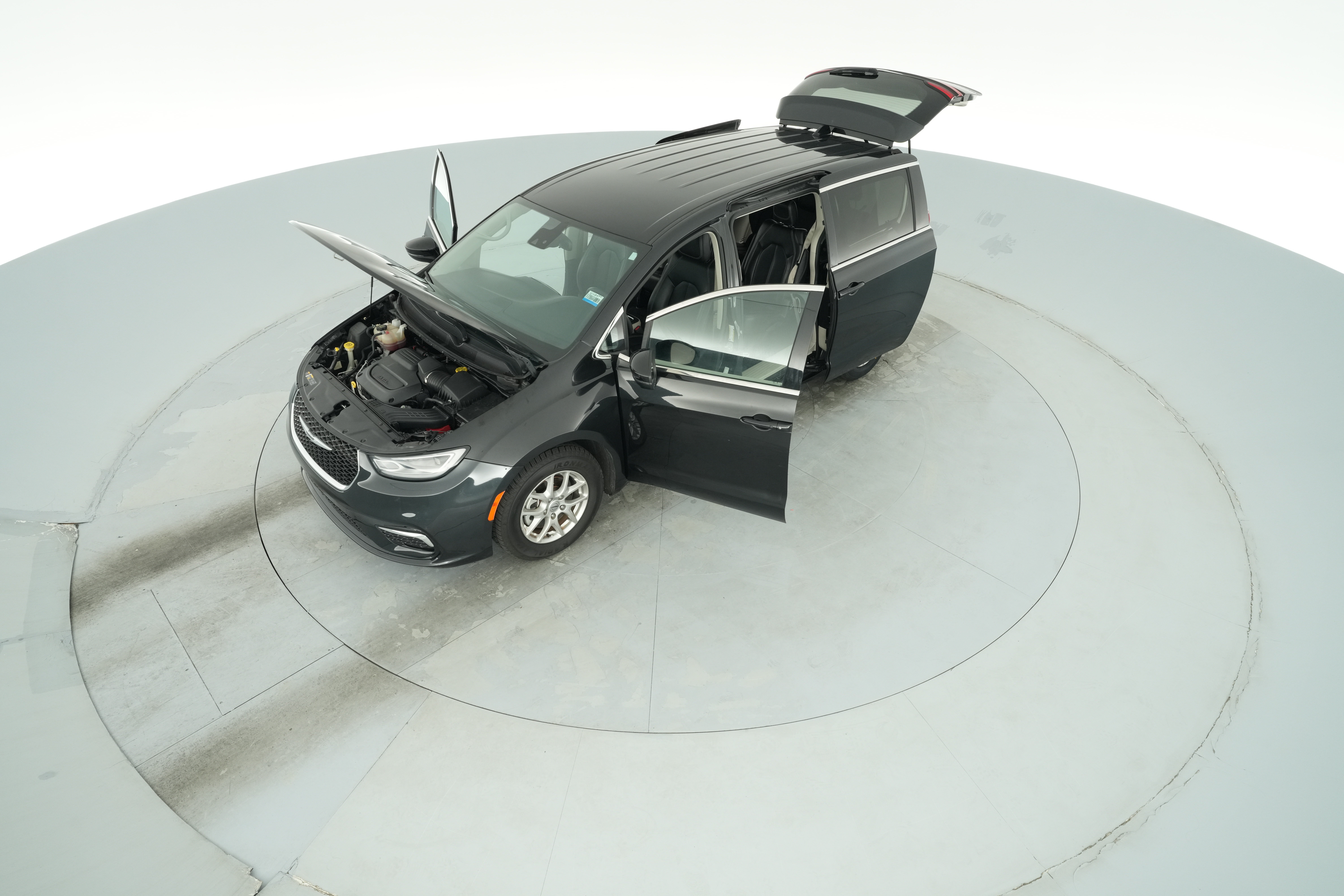 2023 Chrysler Pacifica Touring L - Photo 47