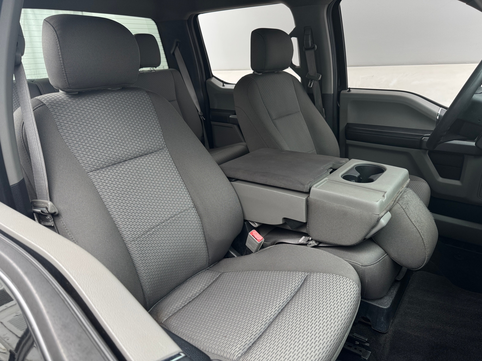Thumbnail: 2020 Ford Econoline - 2