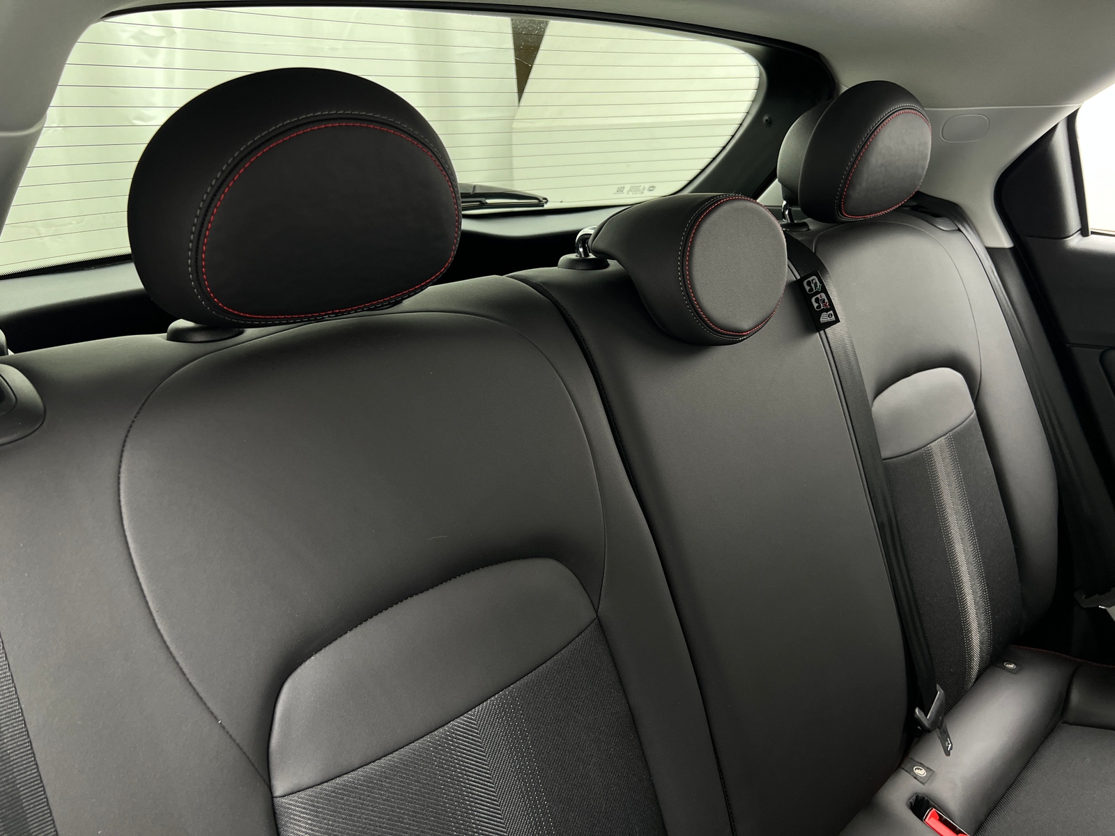 Thumbnail: 2023 Fiat 500X - 6