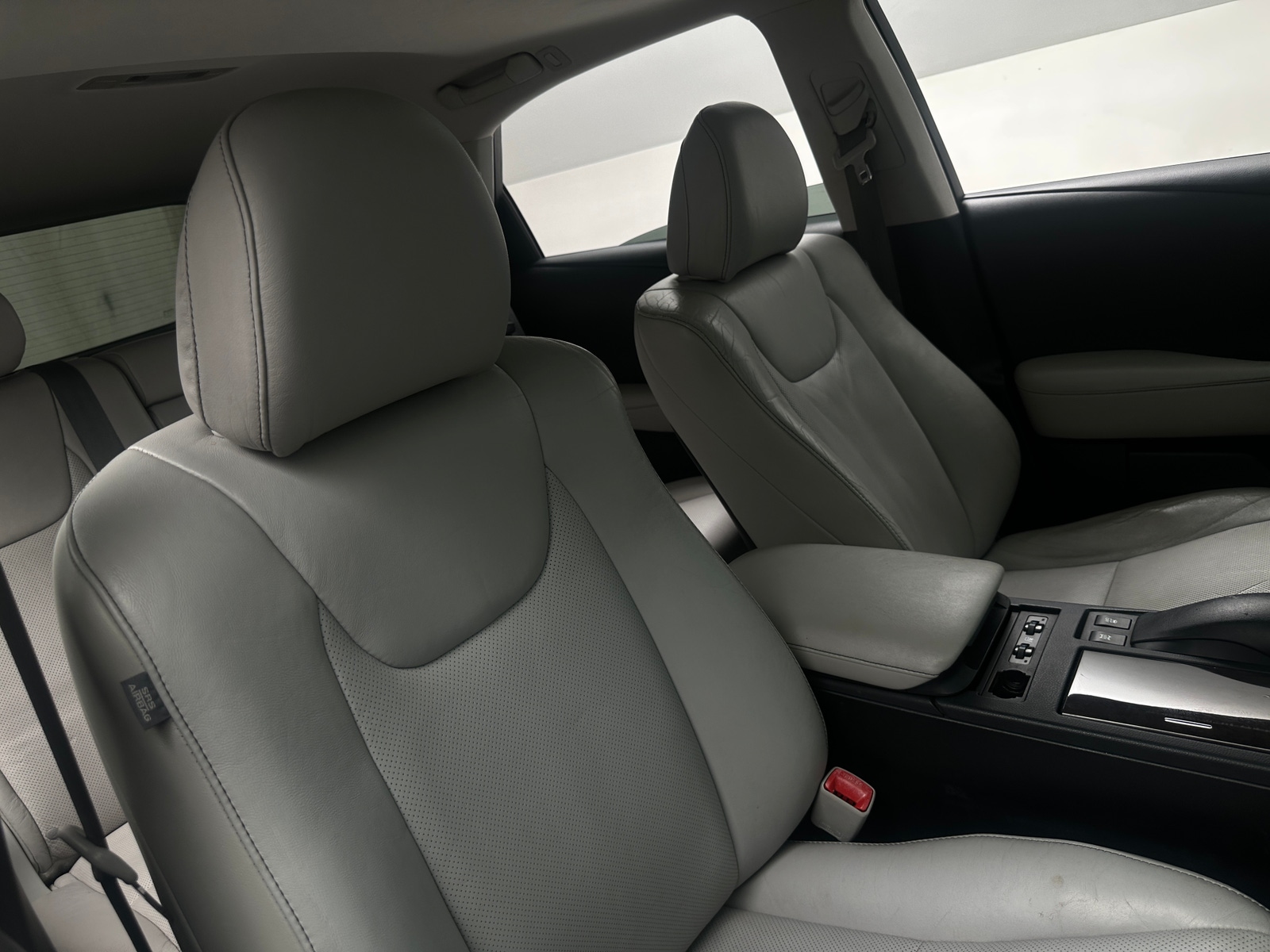 Thumbnail: 2013 Lexus RX - 2