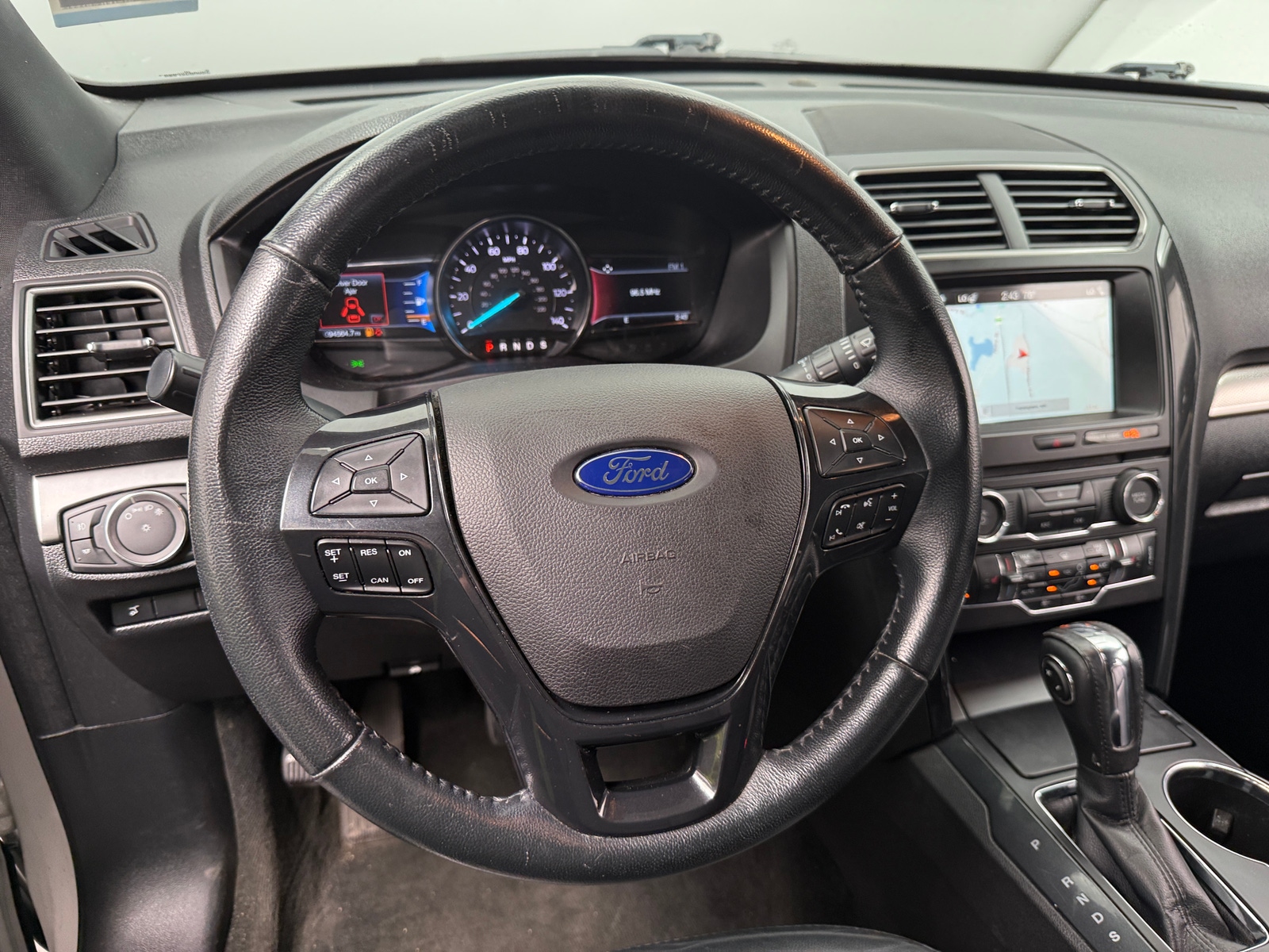 Thumbnail: 2018 Ford Explorer - 4