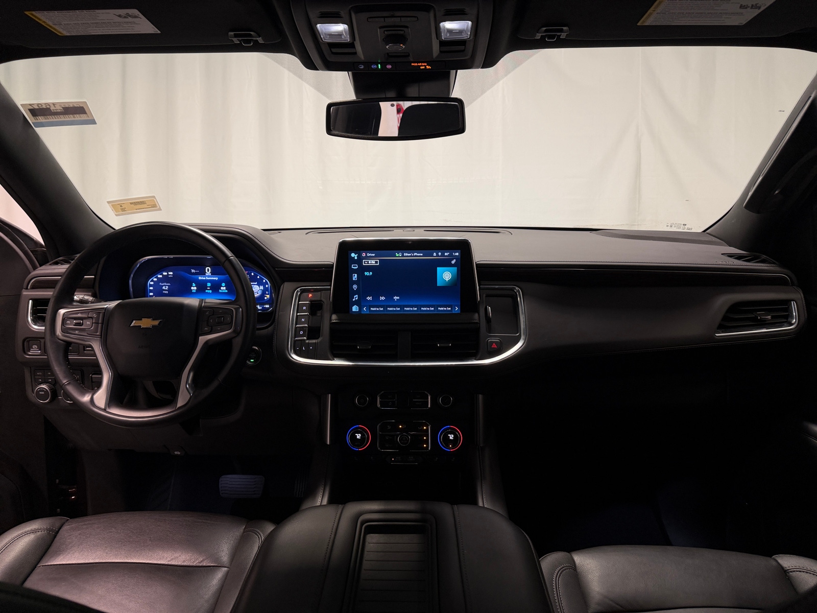 Thumbnail: 2023 Chevrolet Tahoe - 2