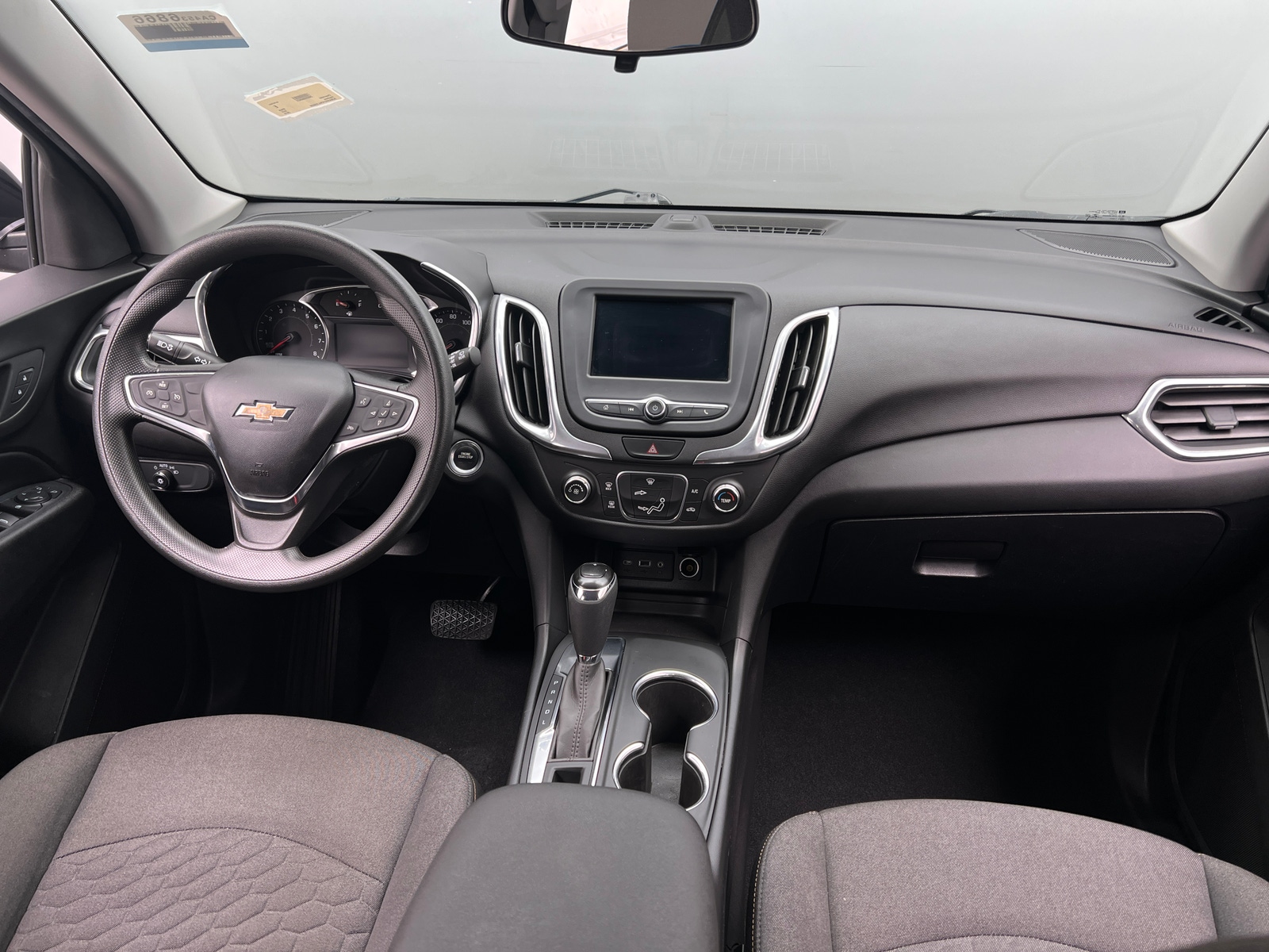 Thumbnail: 2019 Chevrolet Equinox - 3