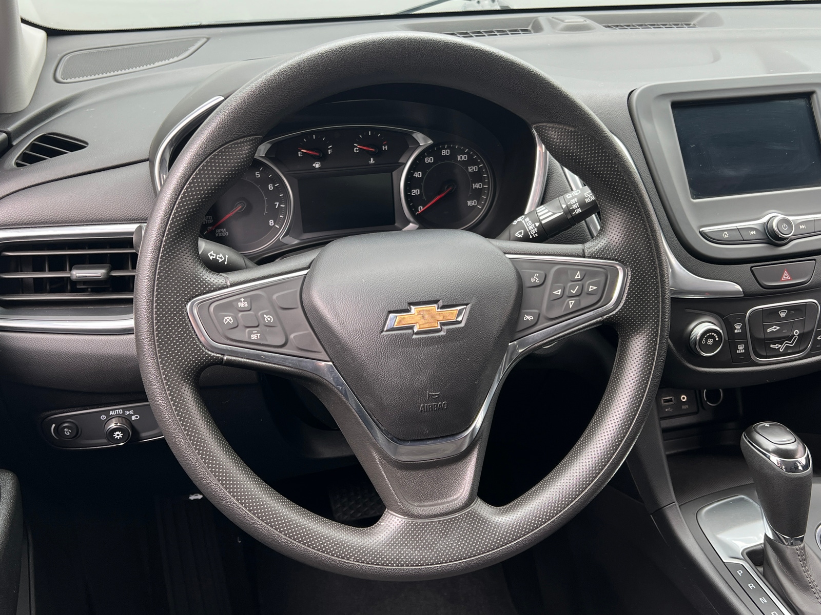 Thumbnail: 2019 Chevrolet Equinox - 5