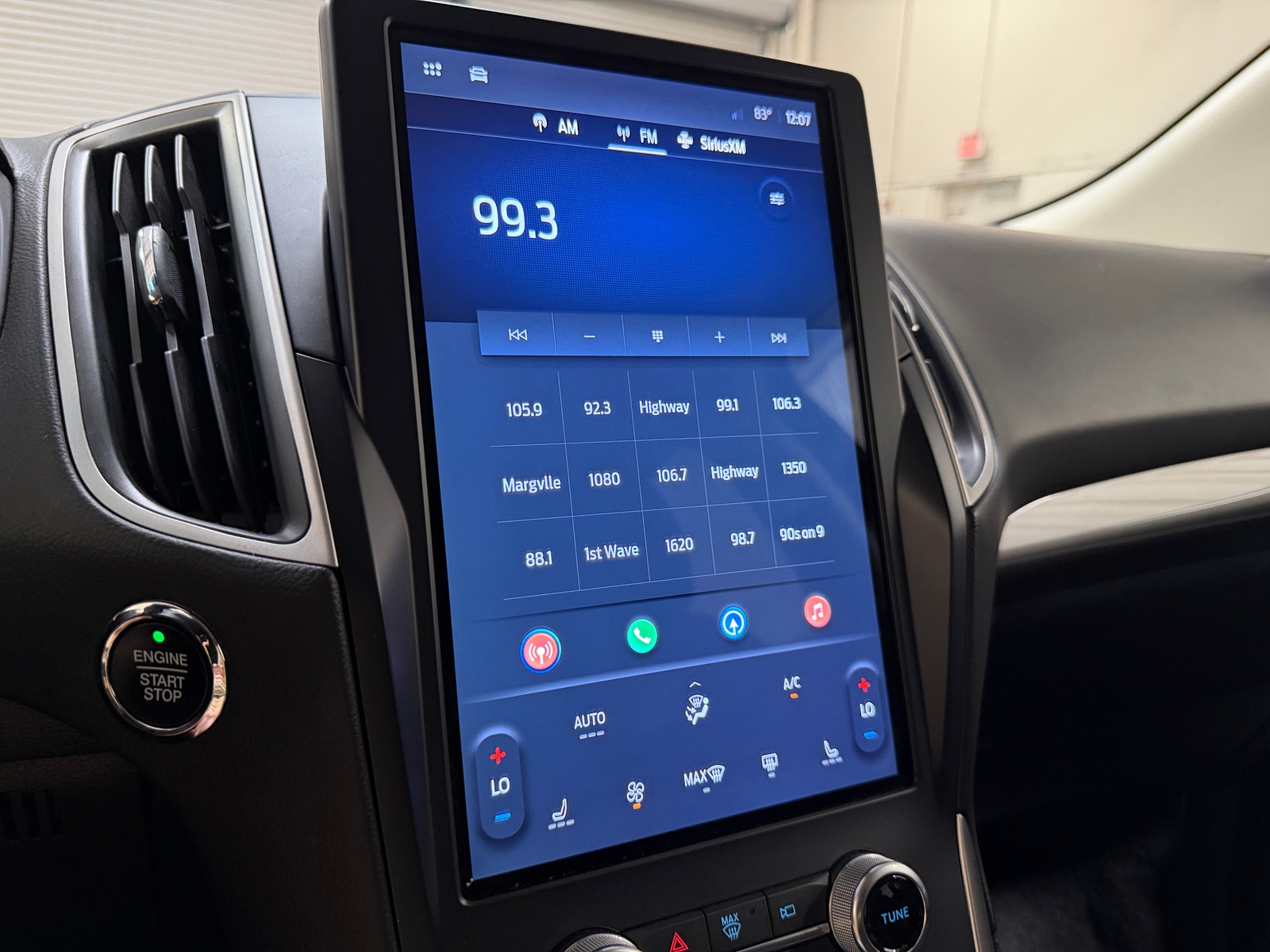 Thumbnail: 2024 Ford Edge - 3