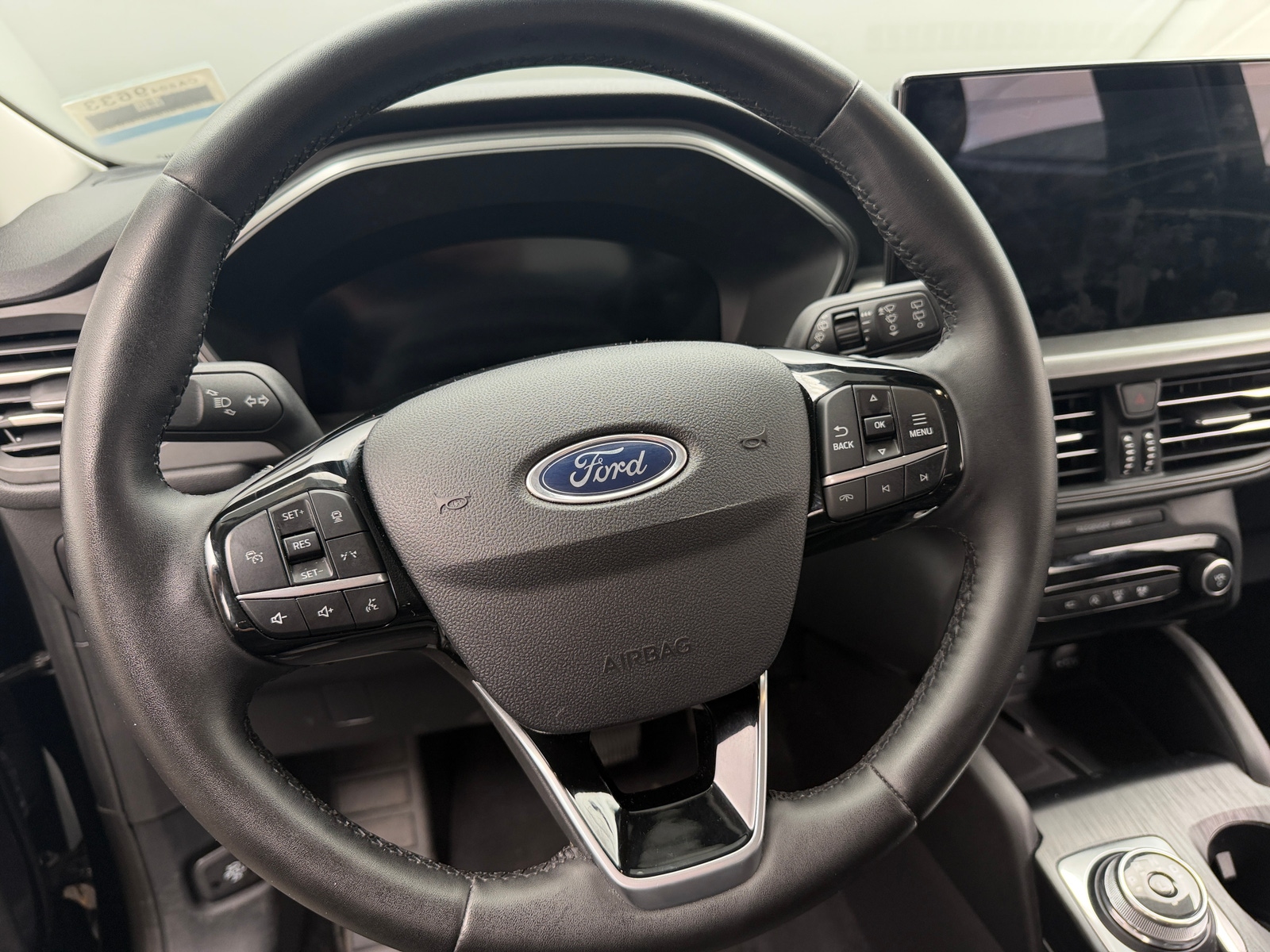 Thumbnail: 2023 Ford Escape - 5
