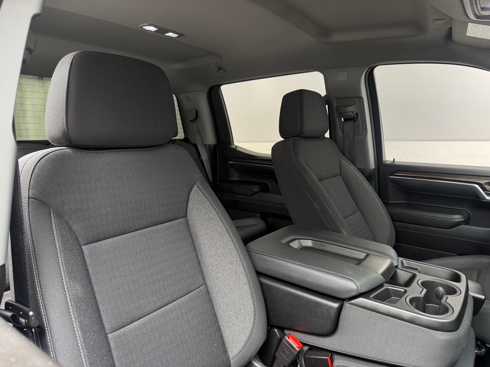 Thumbnail: 2024 Chevrolet Silverado 1500 - 2