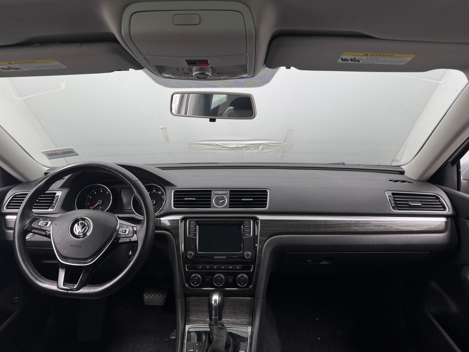 Thumbnail: 2016 Volkswagen Passat - 2