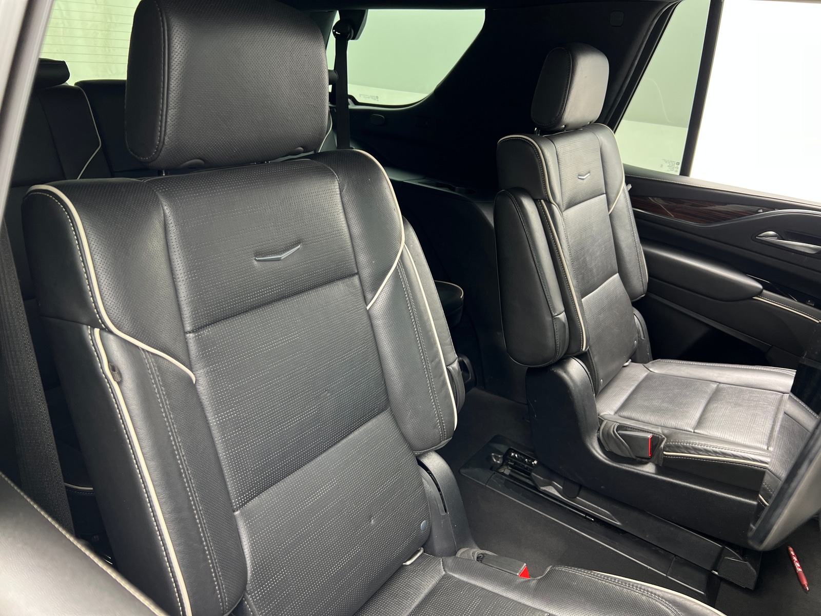 Thumbnail: 2021 Cadillac Escalade - 5